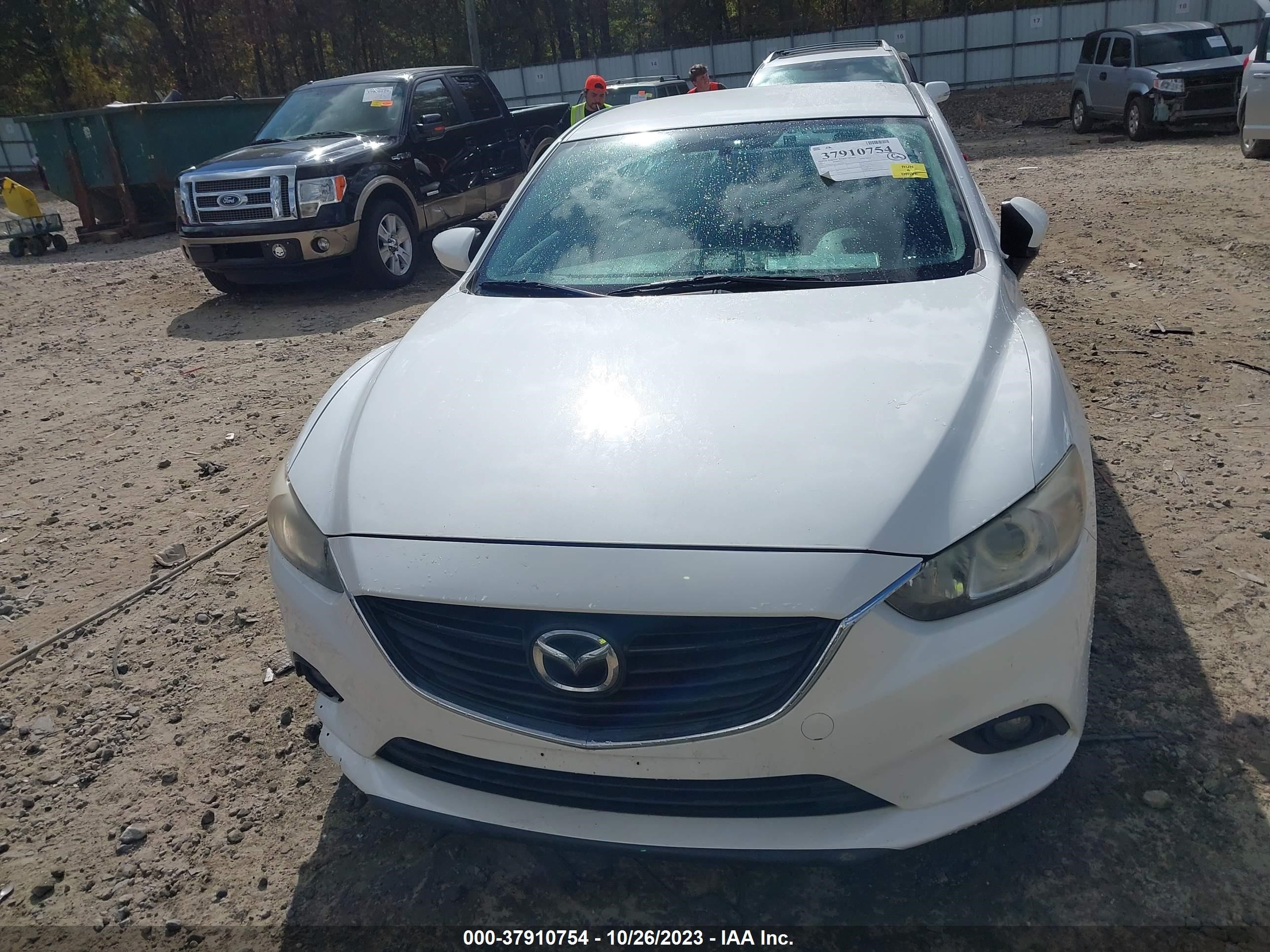 Photo 11 VIN: JM1GJ1V61E1125752 - MAZDA 6 