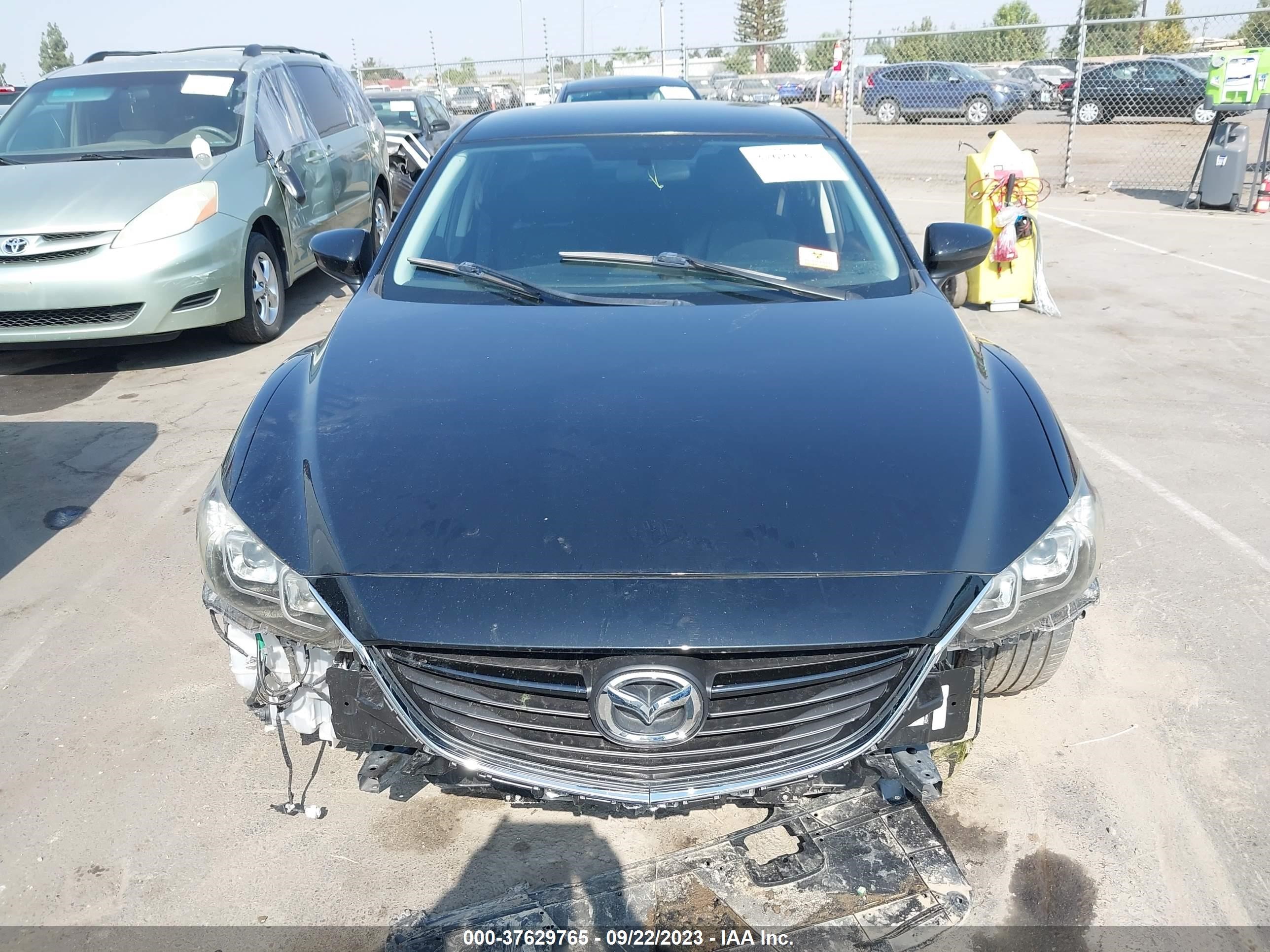 Photo 10 VIN: JM1GJ1V65E1155160 - MAZDA 6 