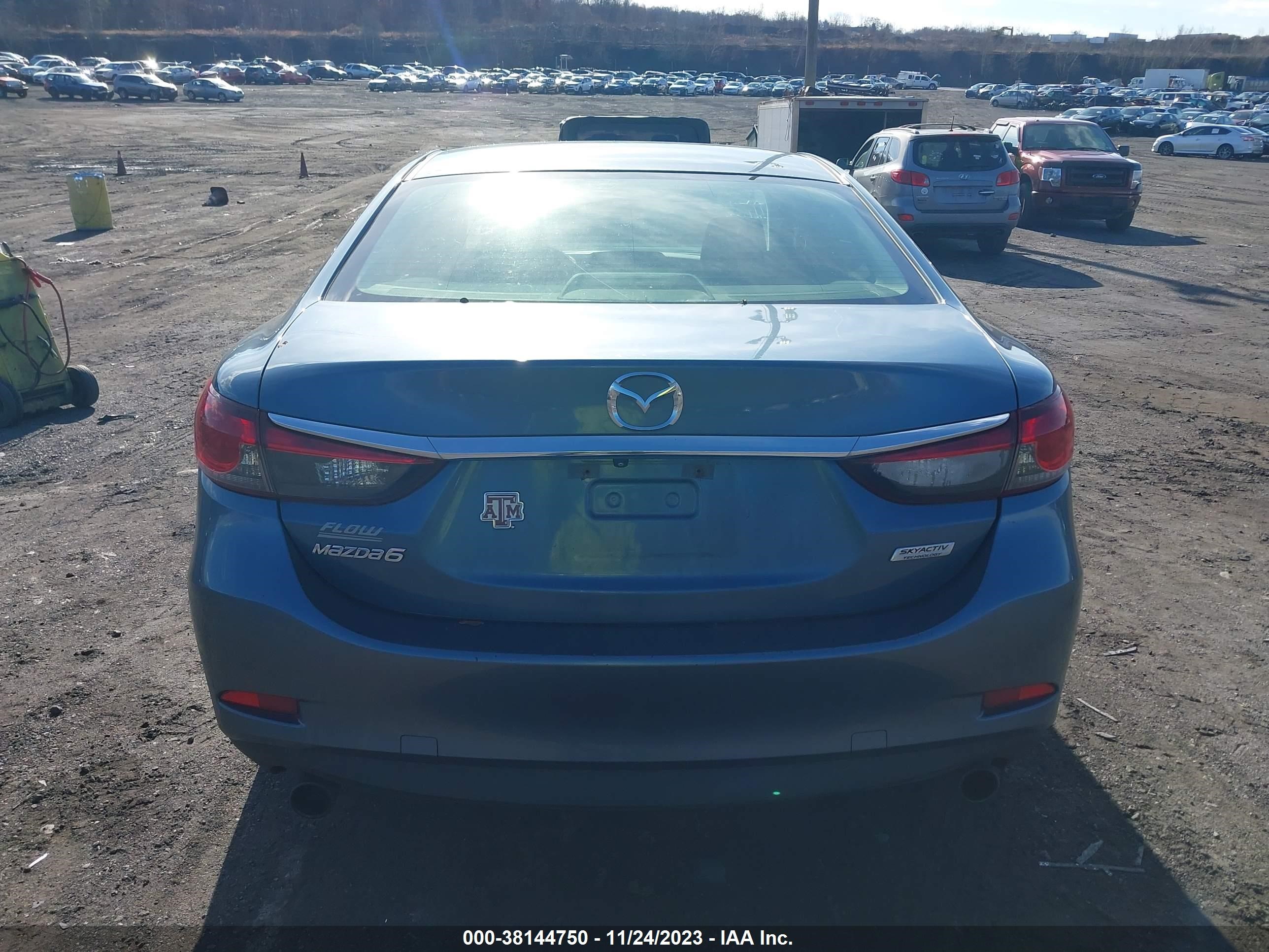 Photo 15 VIN: JM1GJ1V66E1134365 - MAZDA 6 