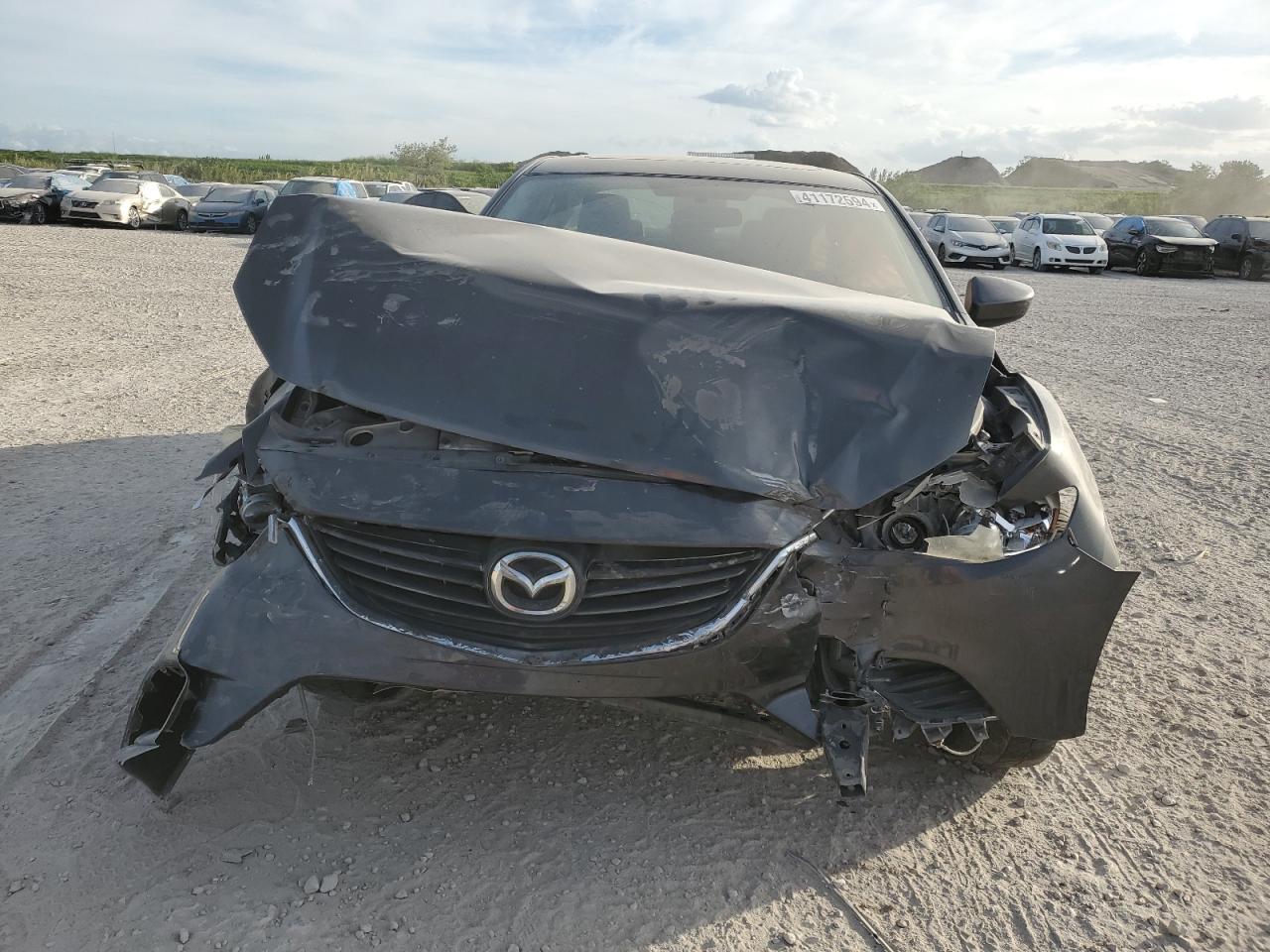 Photo 4 VIN: JM1GJ1V6XF1176197 - MAZDA 6 