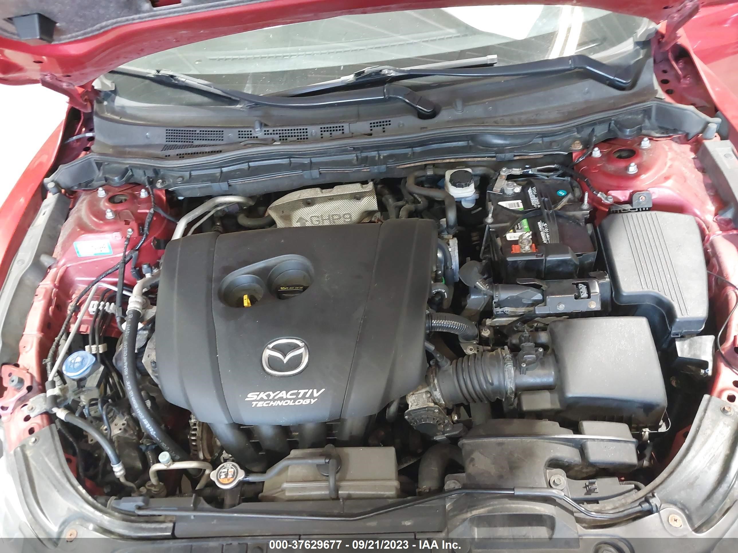 Photo 9 VIN: JM1GJ1W53F1180517 - MAZDA 6 