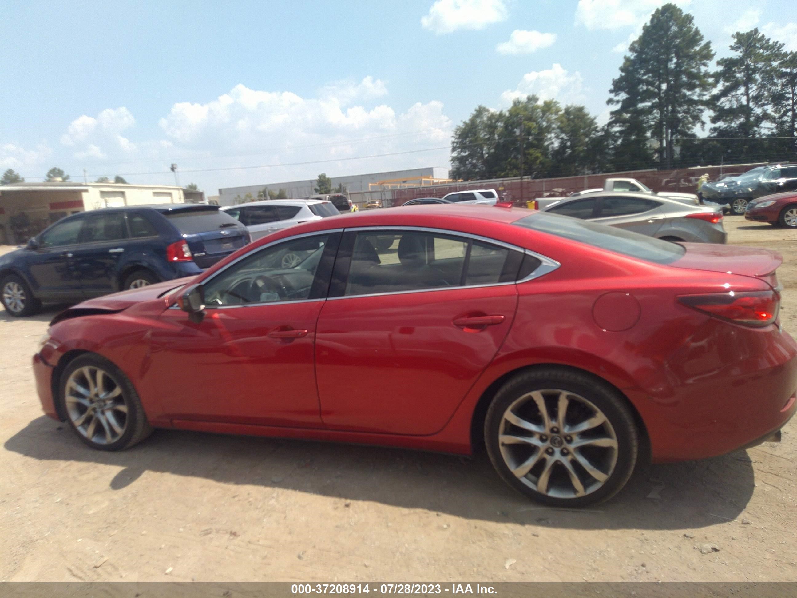 Photo 13 VIN: JM1GJ1W65E1125011 - MAZDA 6 