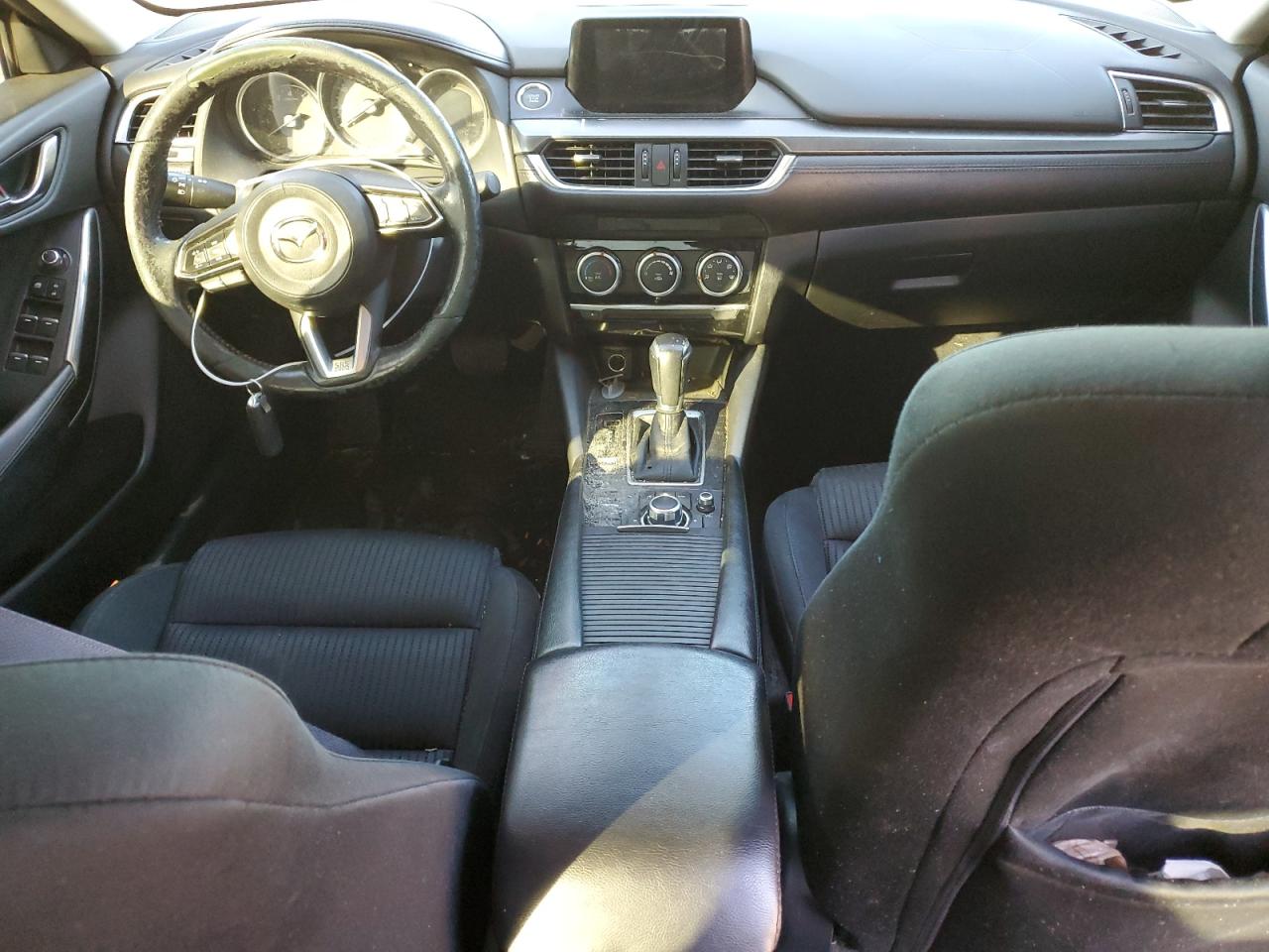 Photo 7 VIN: JM1GL1U52H1105050 - MAZDA 6 