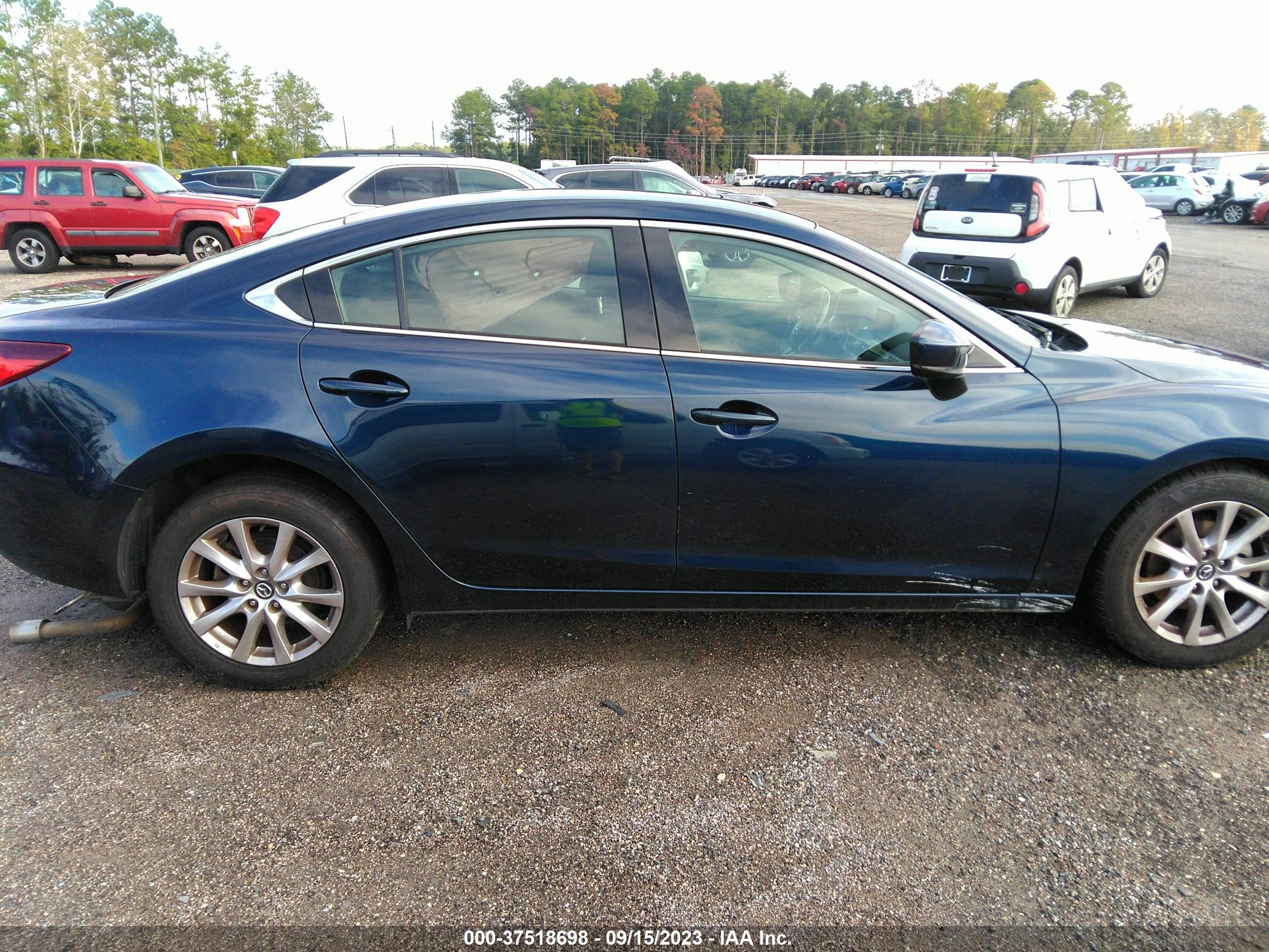 Photo 11 VIN: JM1GL1U52H1141031 - MAZDA 6 