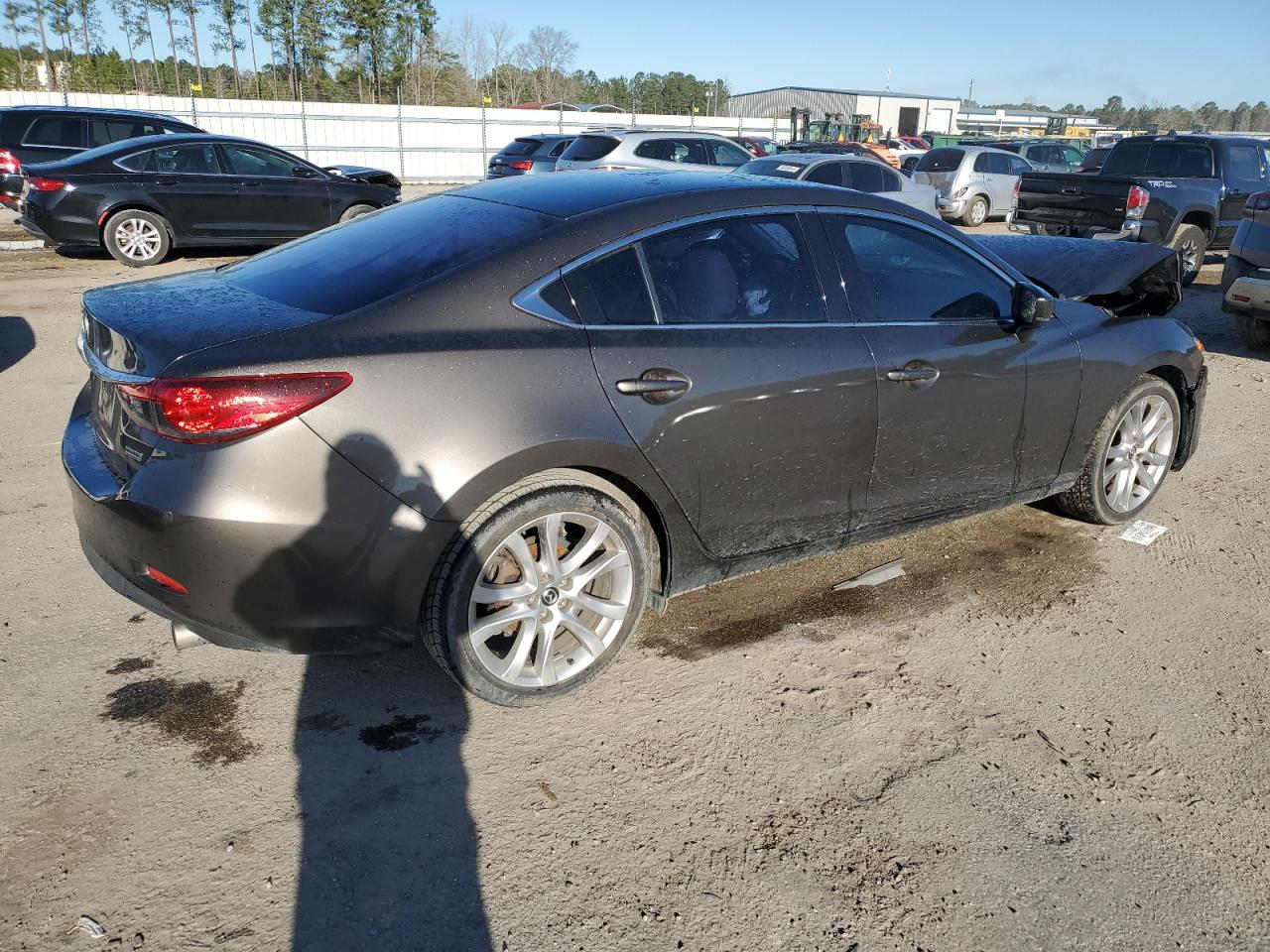 Photo 2 VIN: JM1GL1V58H1111529 - MAZDA 6 