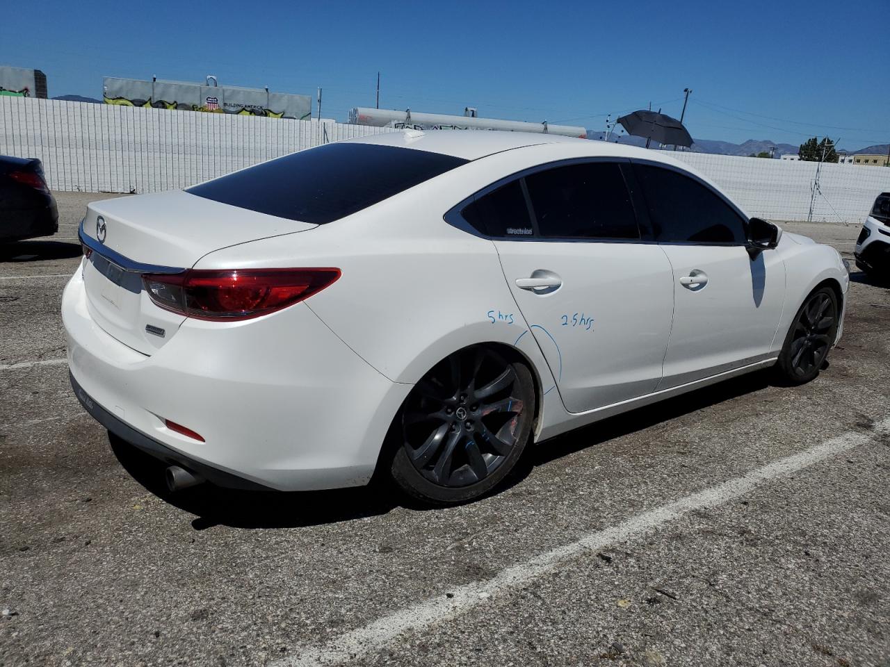 Photo 2 VIN: JM1GL1V58H1126807 - MAZDA 6 