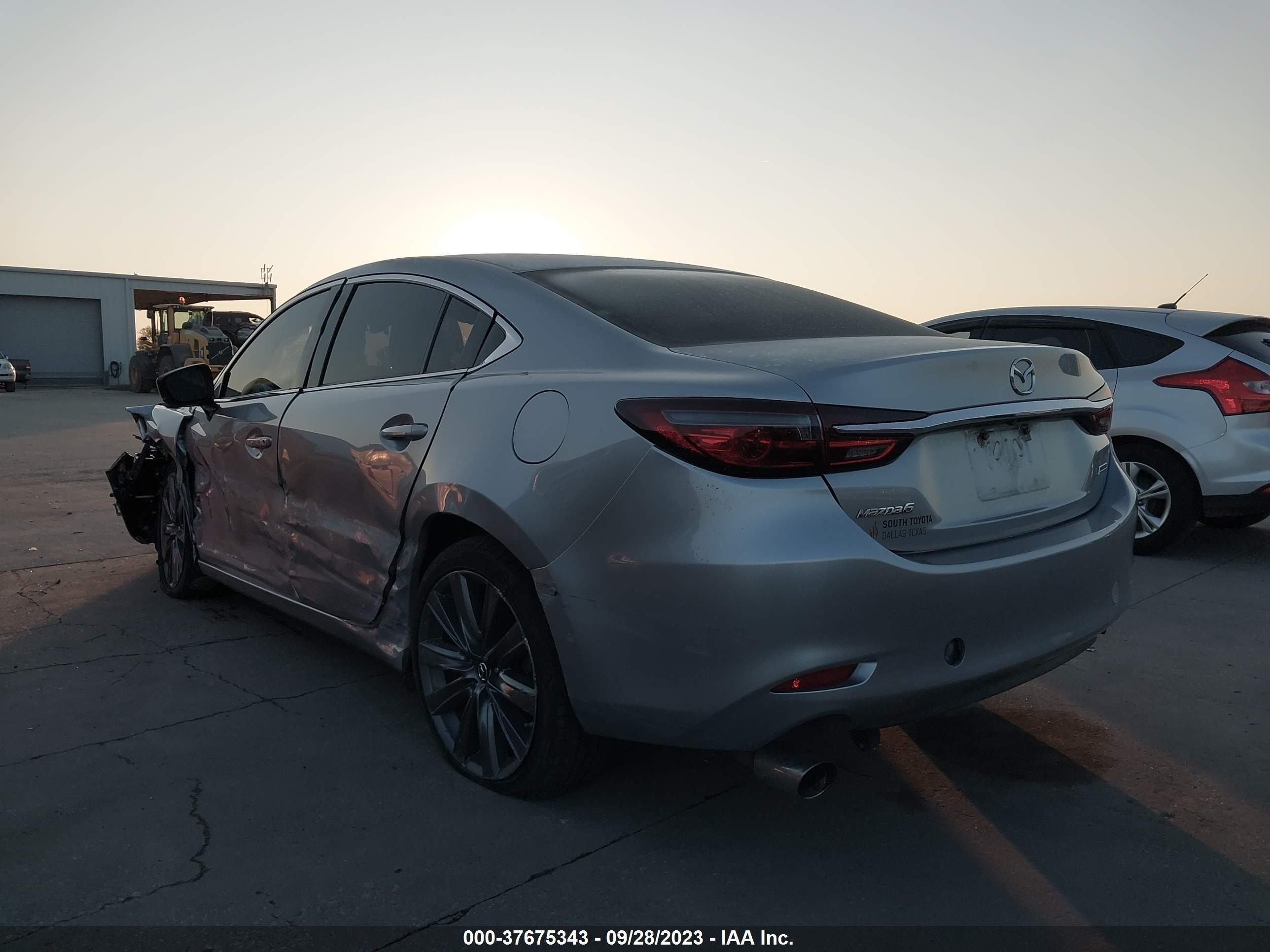 Photo 2 VIN: JM1GL1VM4J1308047 - MAZDA 6 