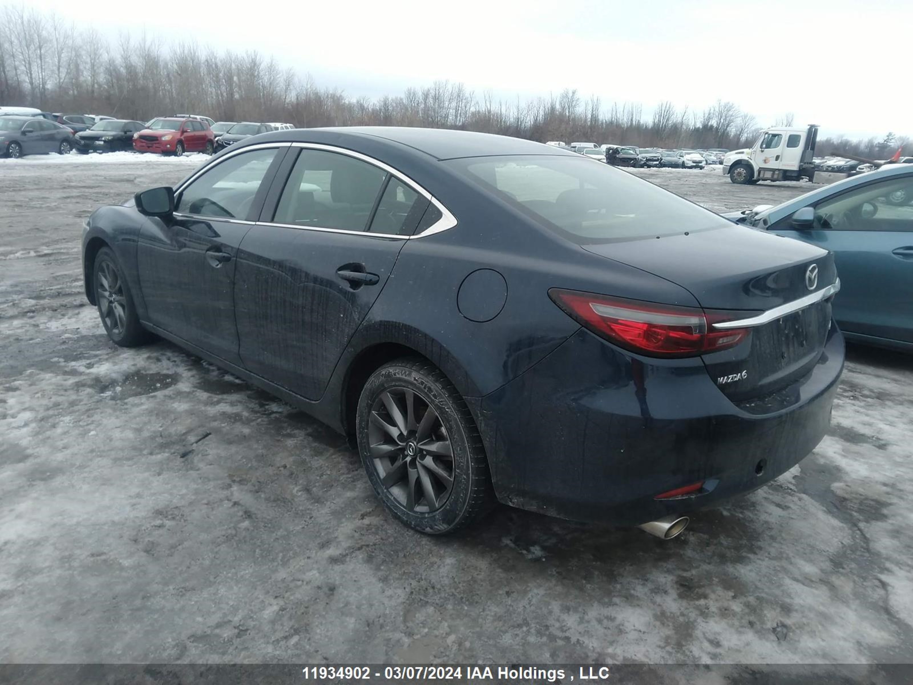 Photo 2 VIN: JM1GL1VM6M1611531 - MAZDA 6 