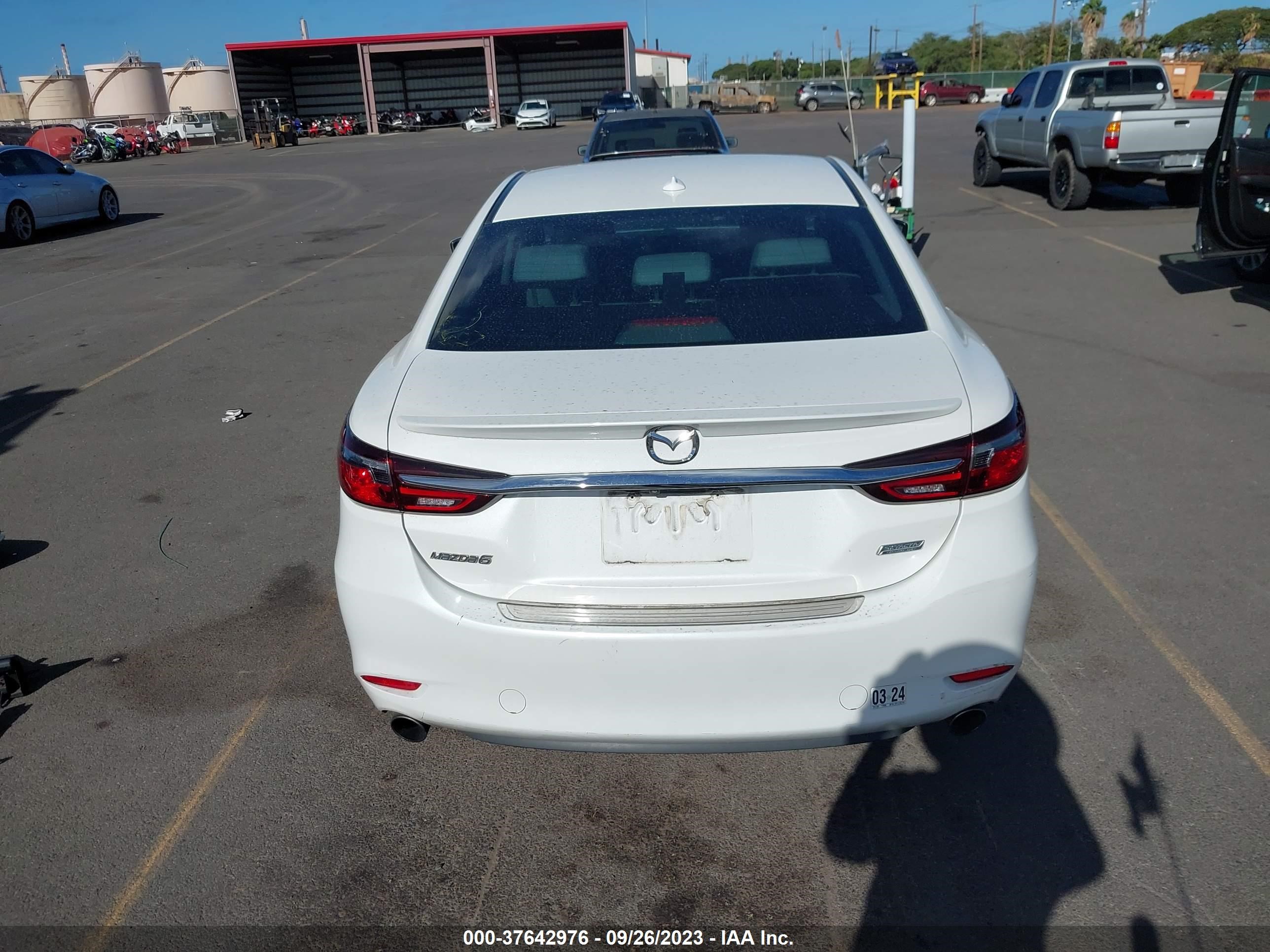 Photo 16 VIN: JM1GL1WY1J1307343 - MAZDA 6 