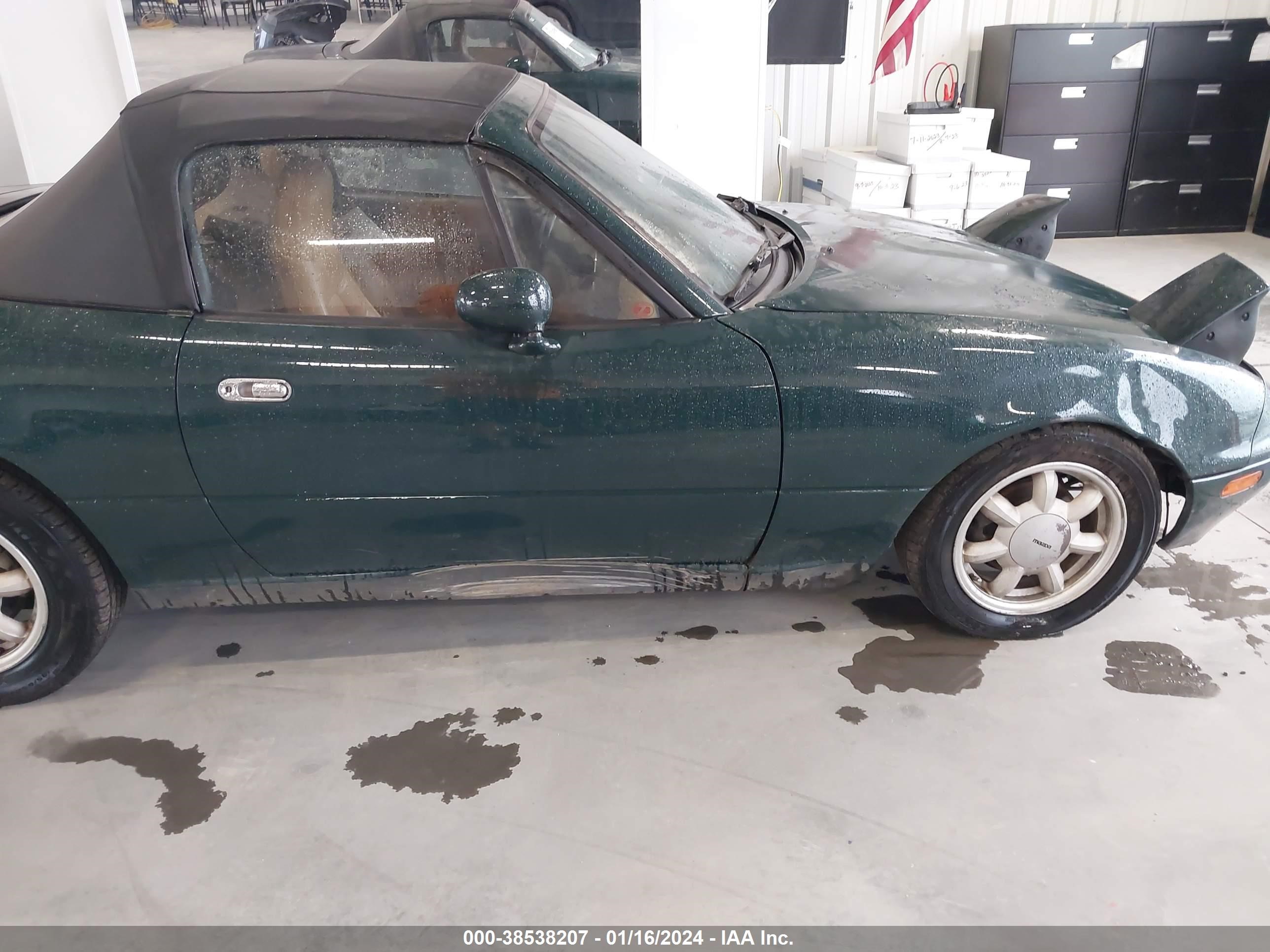 Photo 5 VIN: JM1NA3511M0231582 - MAZDA MX-5 