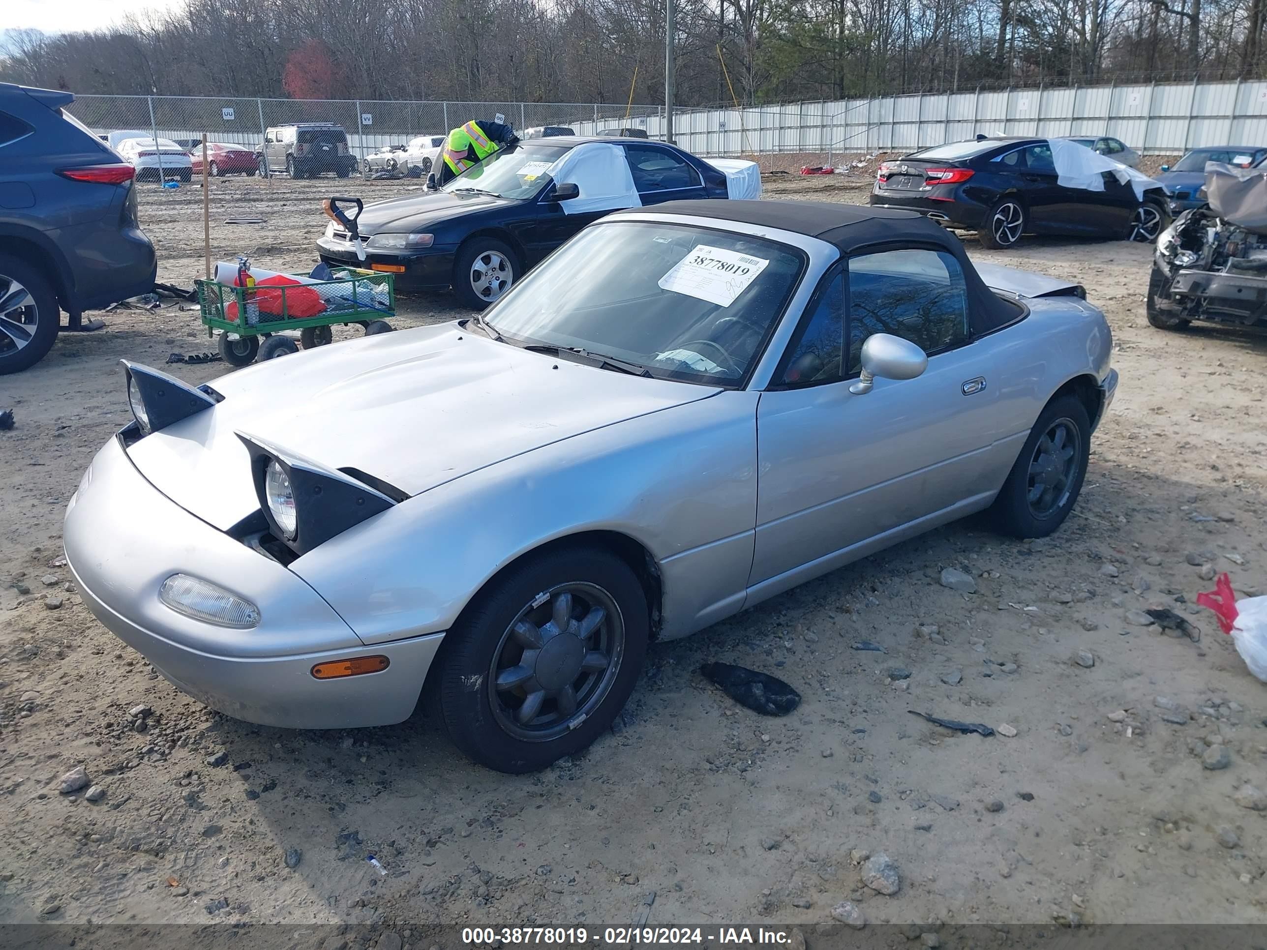 Photo 1 VIN: JM1NA3513L0126850 - MAZDA MX-5 