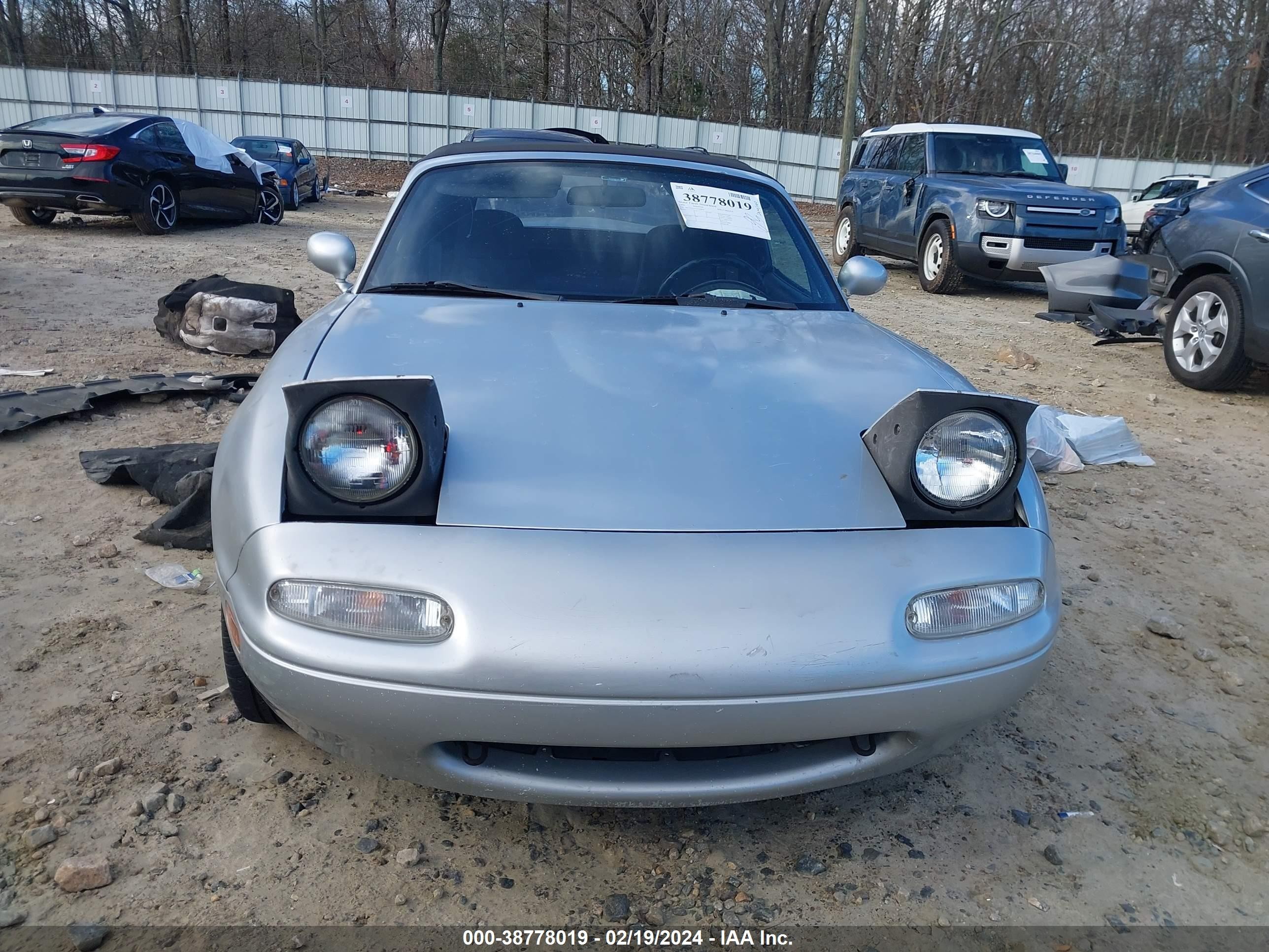 Photo 11 VIN: JM1NA3513L0126850 - MAZDA MX-5 