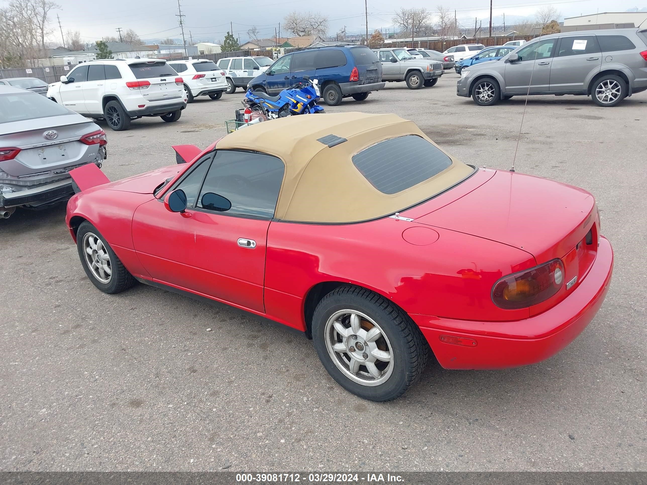 Photo 2 VIN: JM1NA3513M1241377 - MAZDA MX-5 