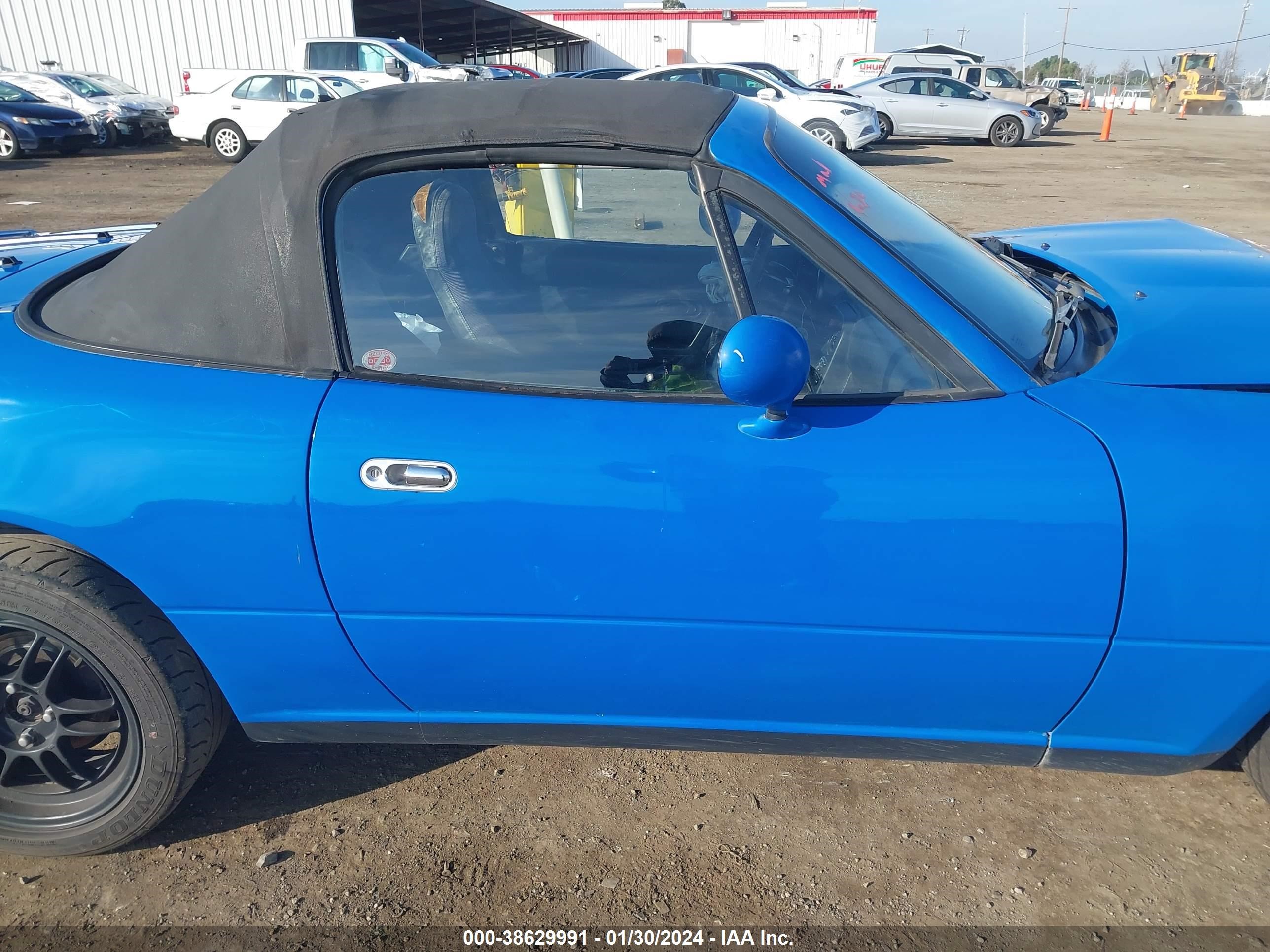 Photo 12 VIN: JM1NA3515M1220191 - MAZDA MX-5 