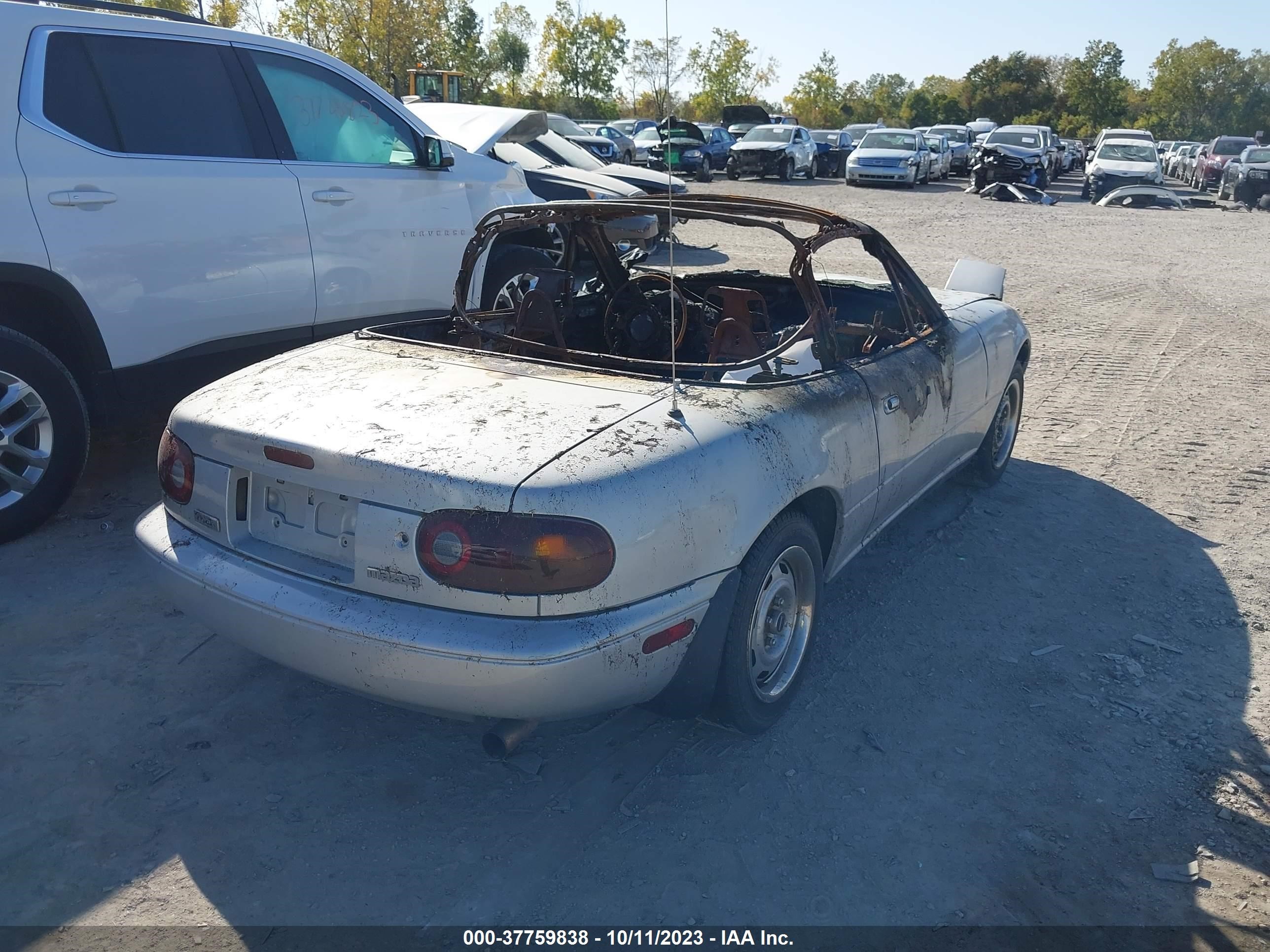 Photo 3 VIN: JM1NA3516M1227134 - MAZDA MX-5 