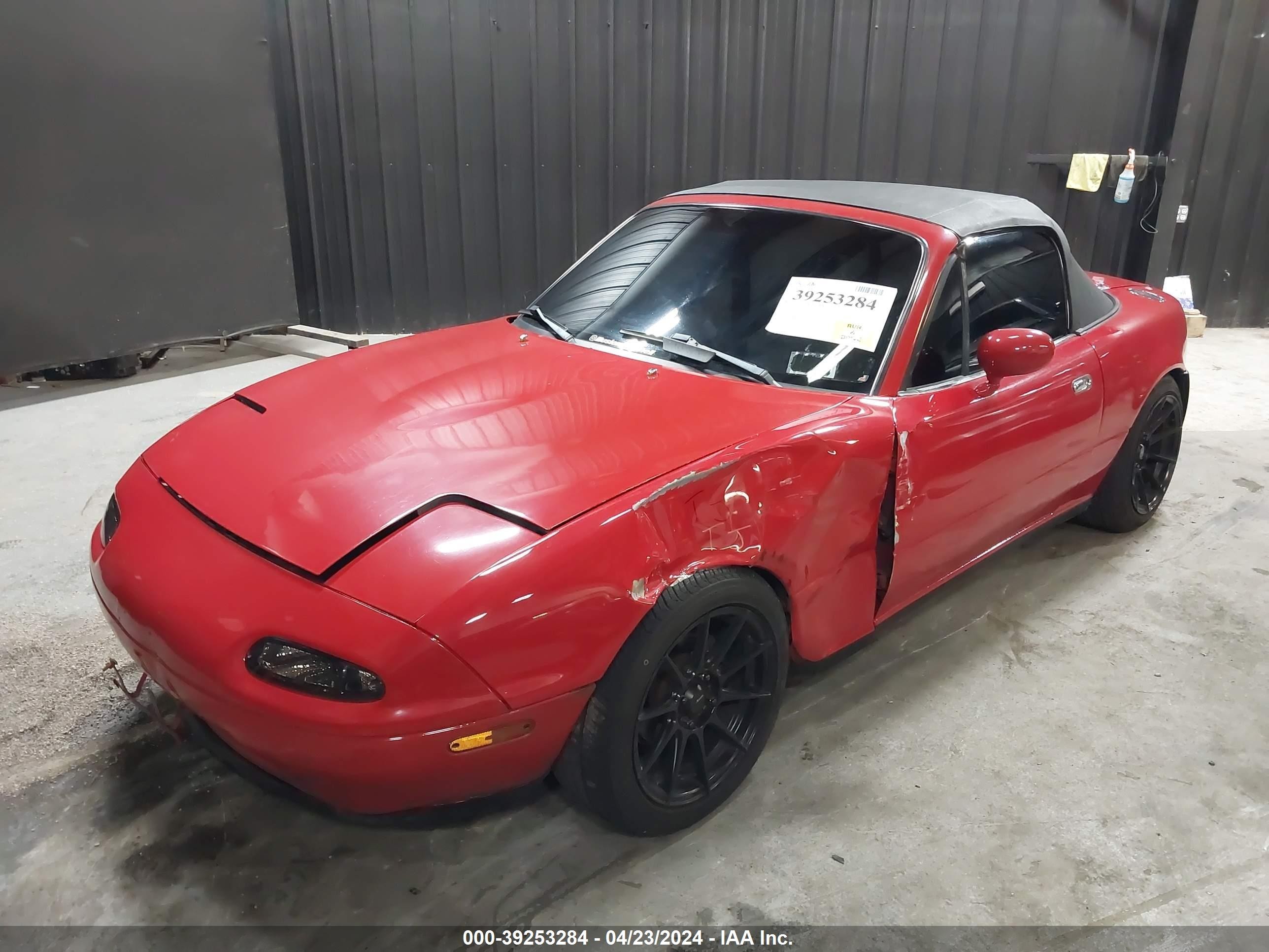 Photo 1 VIN: JM1NA351XL0108135 - MAZDA MX-5 