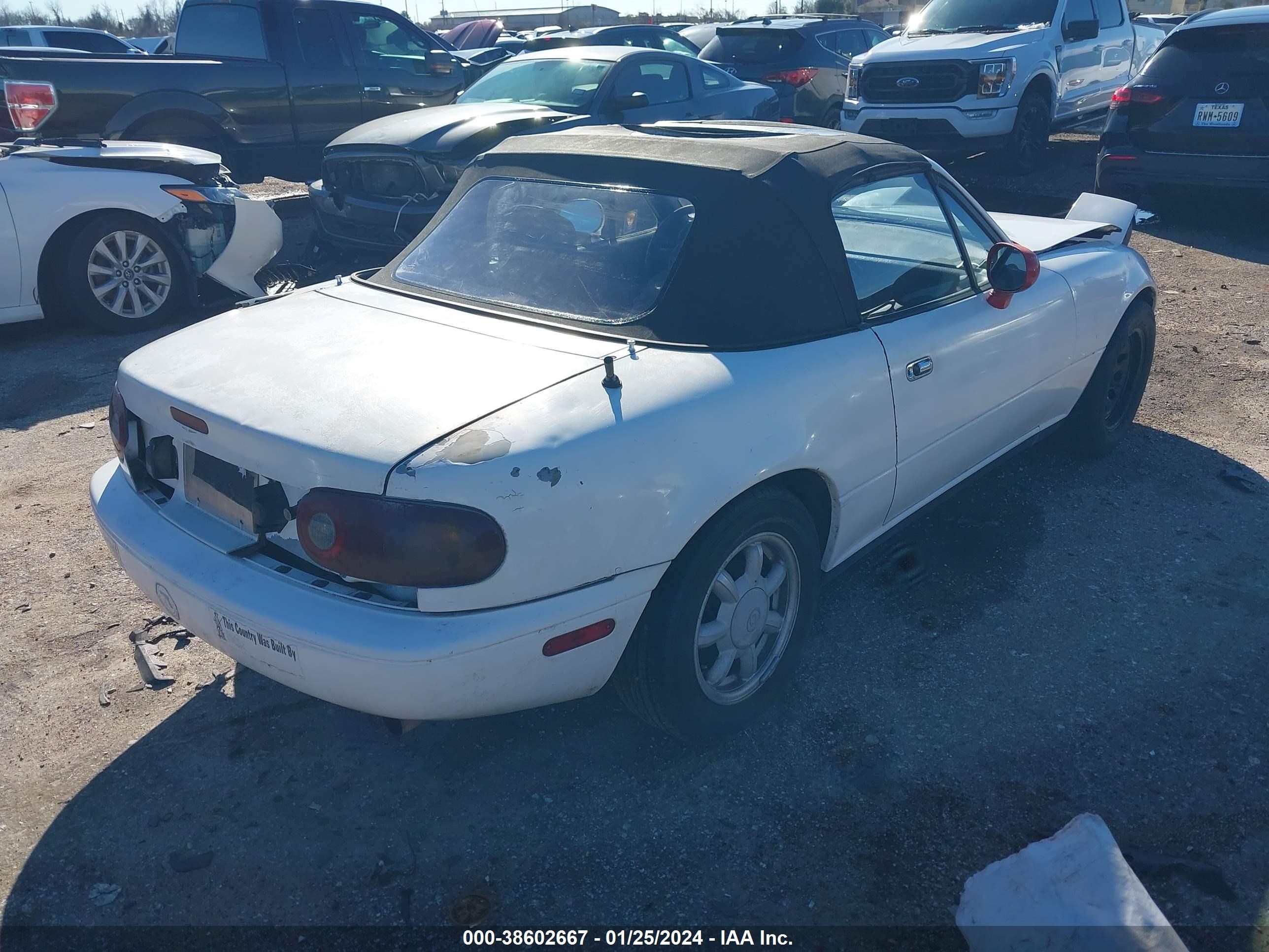 Photo 3 VIN: JM1NA351XN0300125 - MAZDA MX-5 