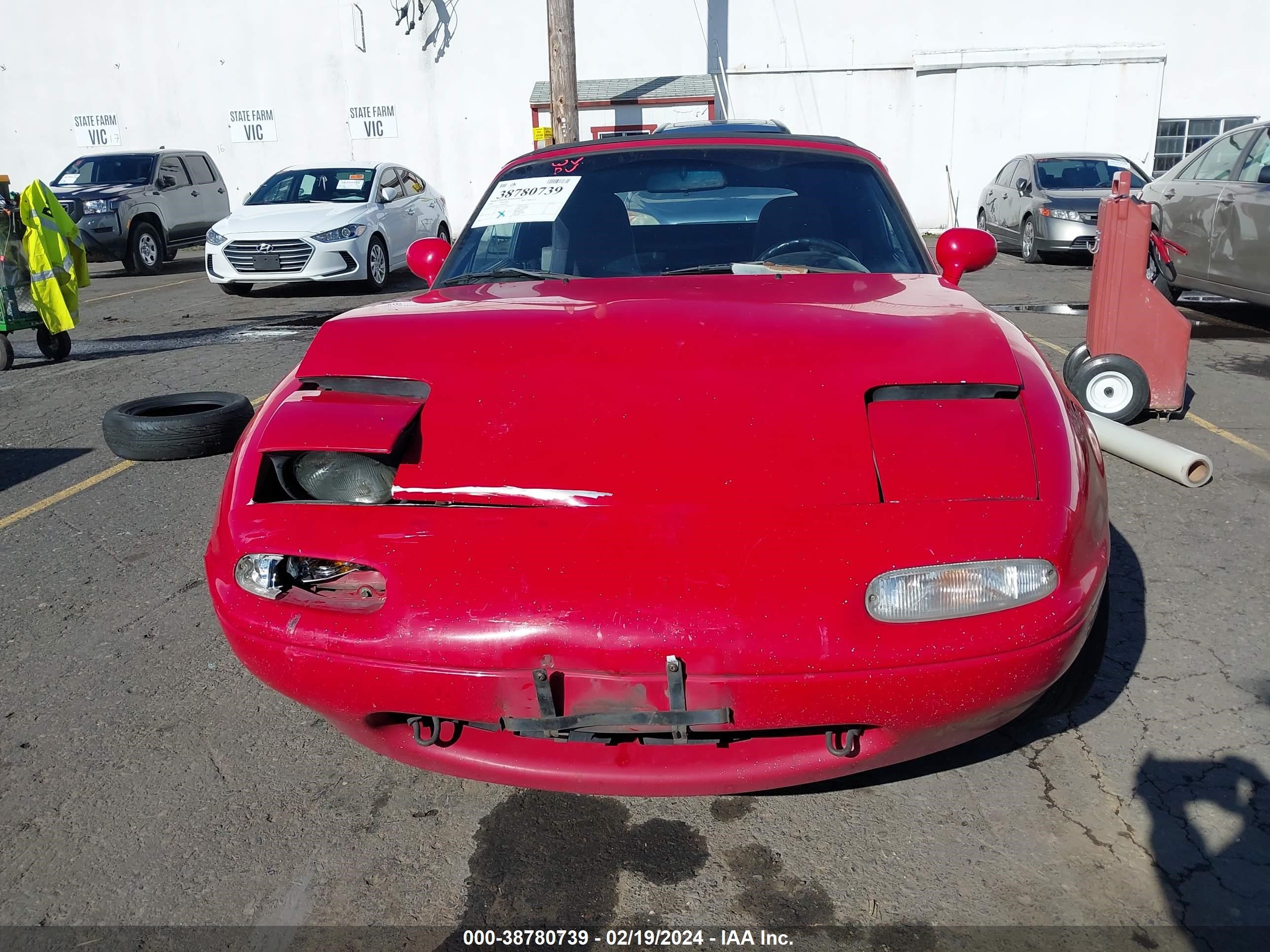 Photo 11 VIN: JM1NA351XP0402026 - MAZDA MX-5 