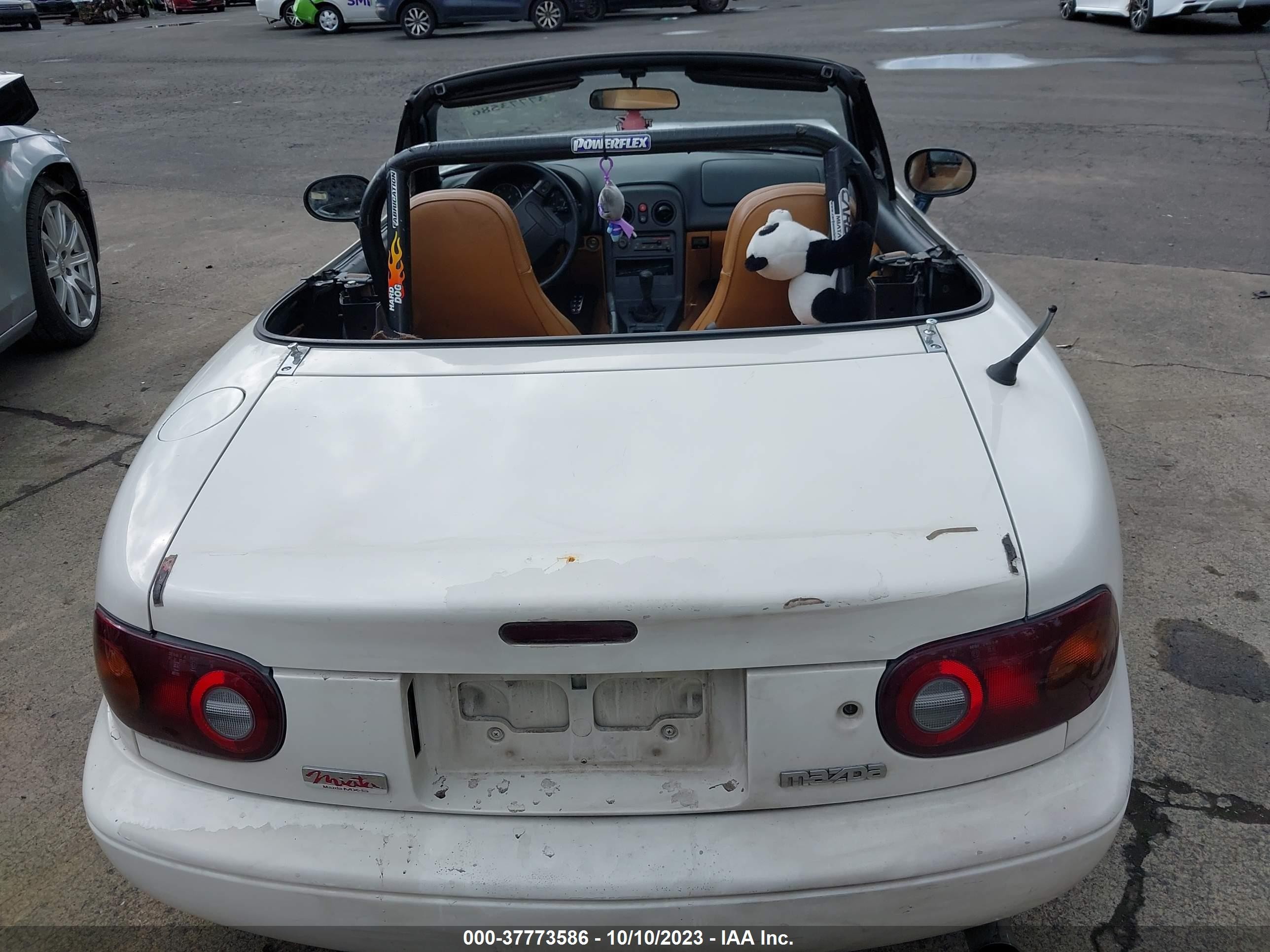 Photo 15 VIN: JM1NA3534R0500151 - MAZDA MX-5 