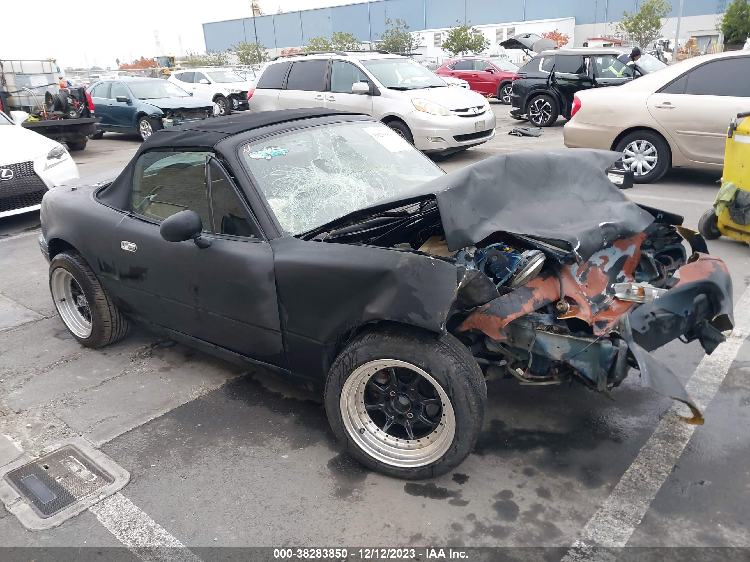 Photo 0 VIN: JM1NA3537T0714154 - MAZDA MX-5 