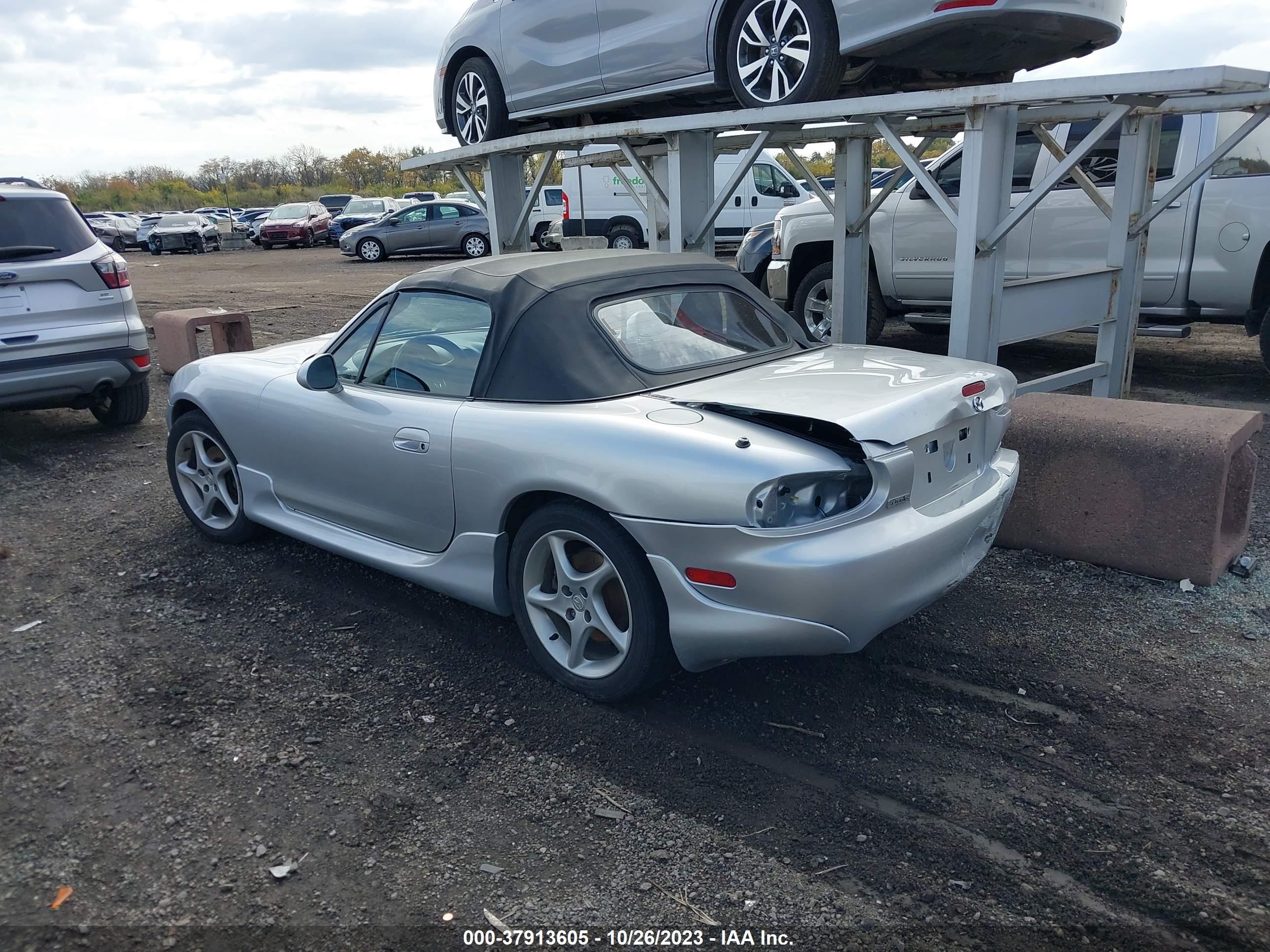 Photo 2 VIN: JM1NB353130307752 - MAZDA MX-5 