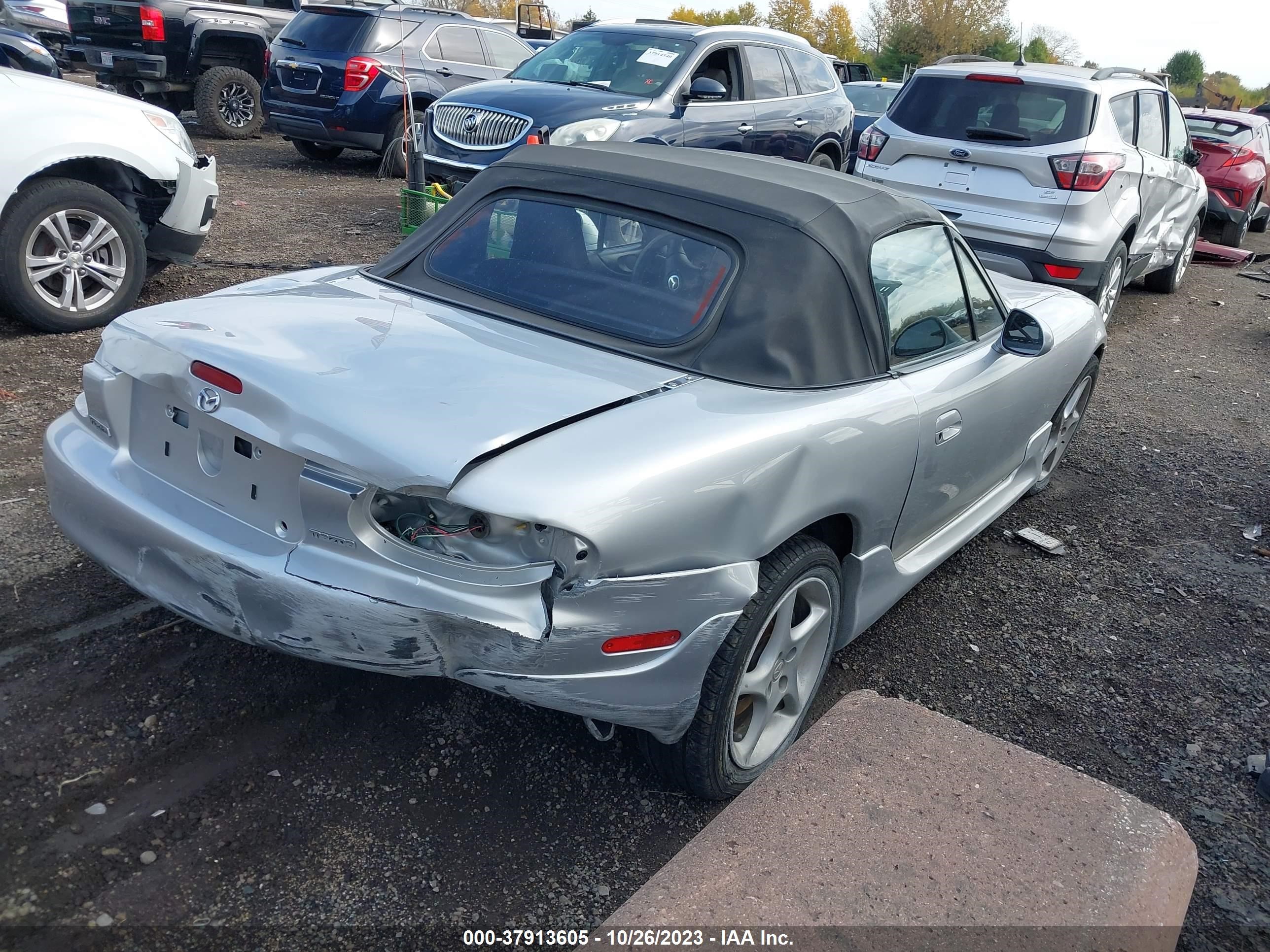 Photo 3 VIN: JM1NB353130307752 - MAZDA MX-5 