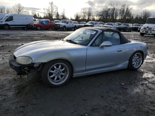 Photo 0 VIN: JM1NB3532Y0156203 - MAZDA MX5 