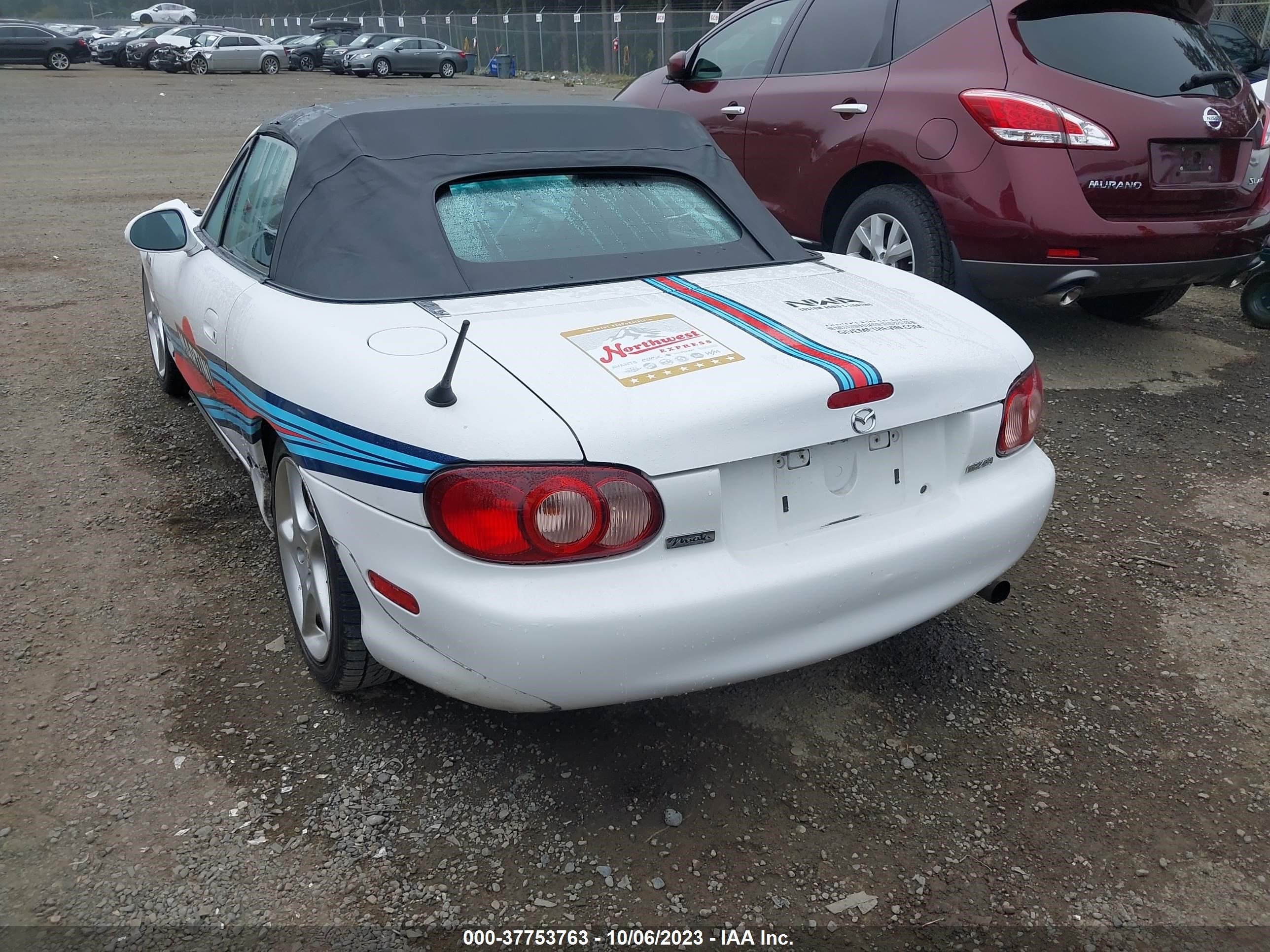 Photo 2 VIN: JM1NB353620232626 - MAZDA MX-5 