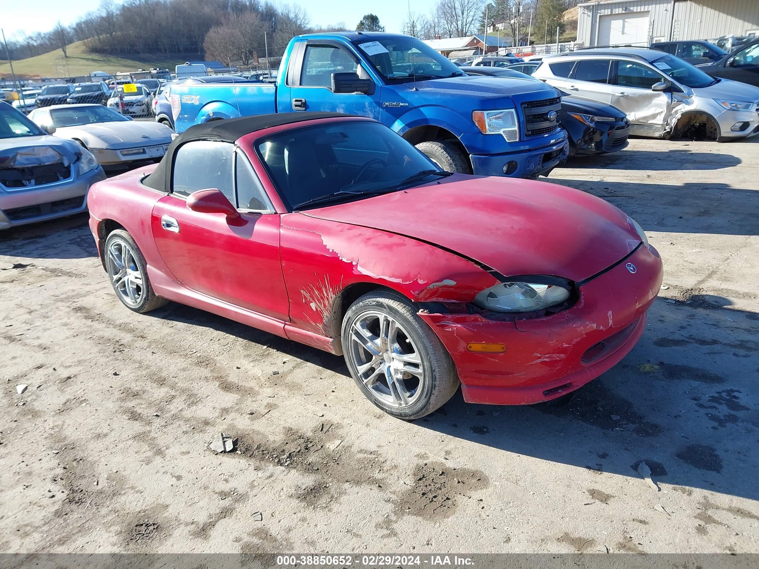 Photo 0 VIN: JM1NB3538X0113189 - MAZDA MX-5 