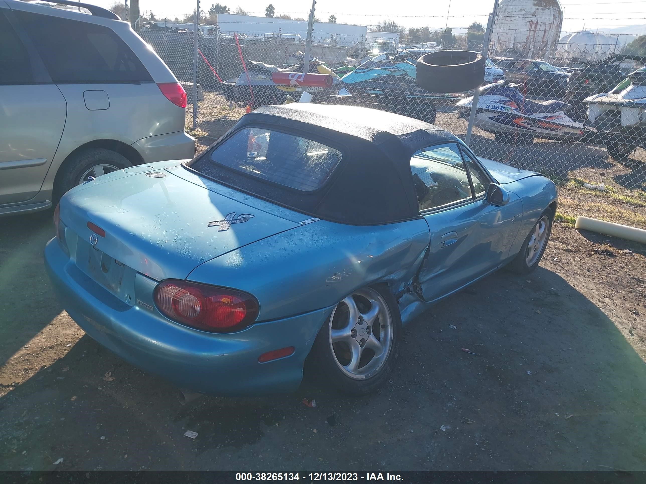 Photo 3 VIN: JM1NB353920222950 - MAZDA MX-5 