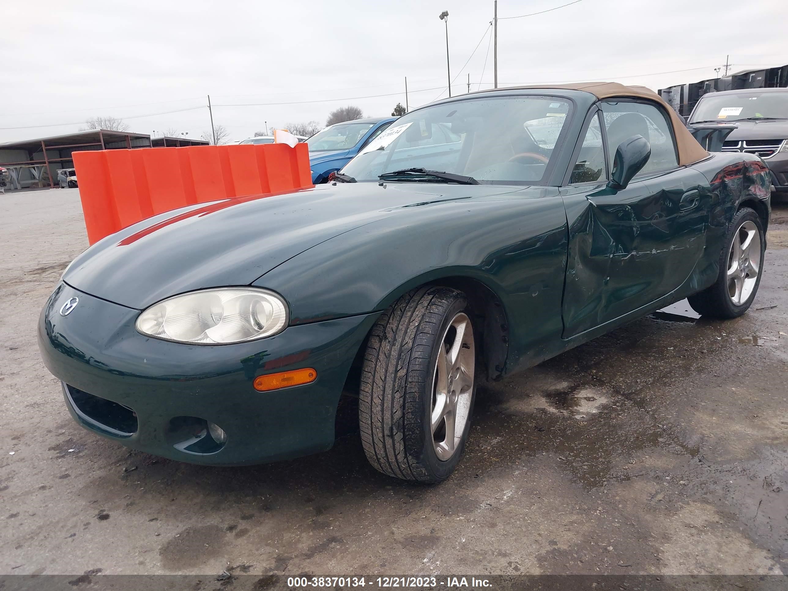 Photo 1 VIN: JM1NB353X10210532 - MAZDA MX-5 