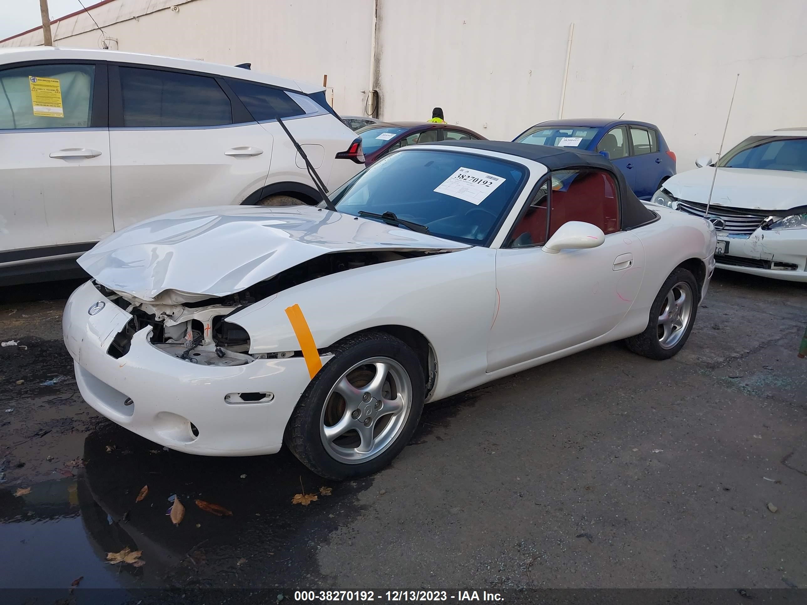 Photo 1 VIN: JM1NB353X20233908 - MAZDA MX-5 