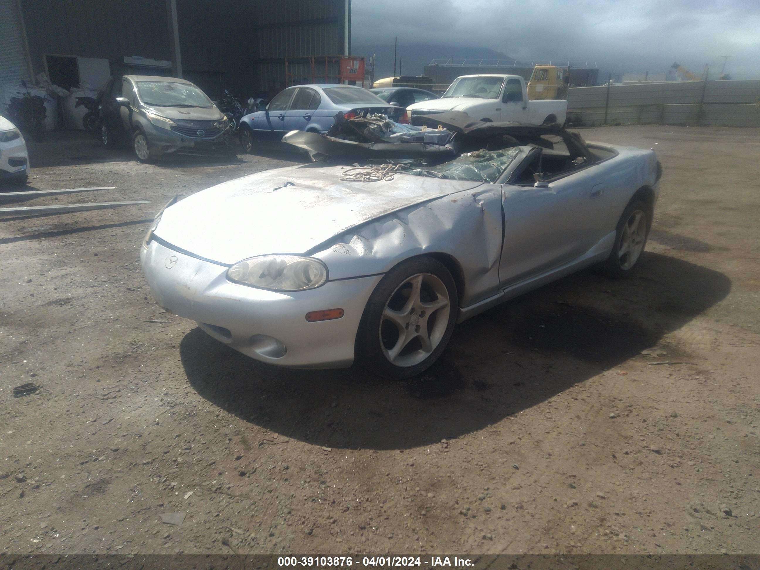 Photo 1 VIN: JM1NB353X30300492 - MAZDA MX-5 