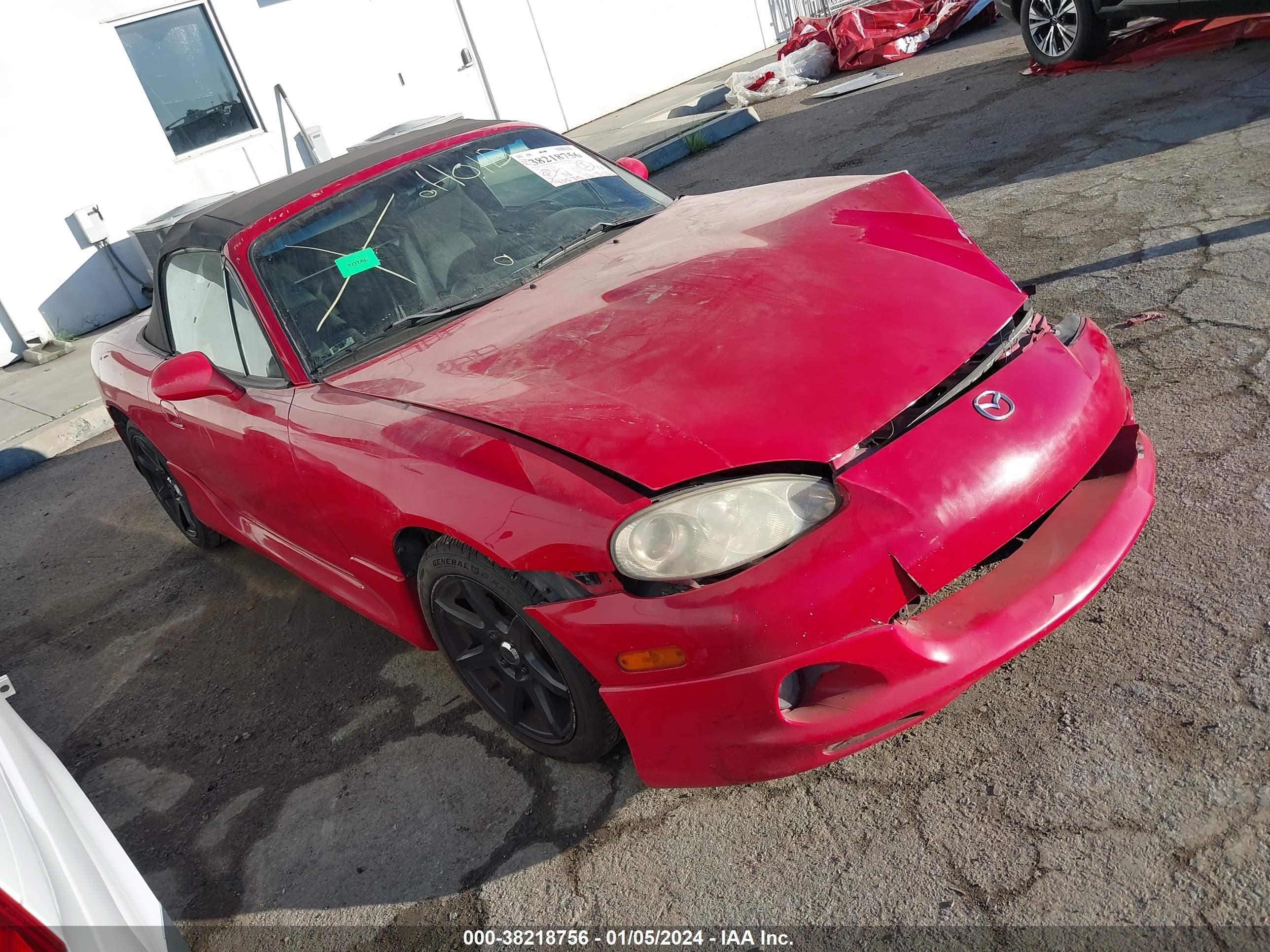 Photo 0 VIN: JM1NB353X30310181 - MAZDA MX-5 