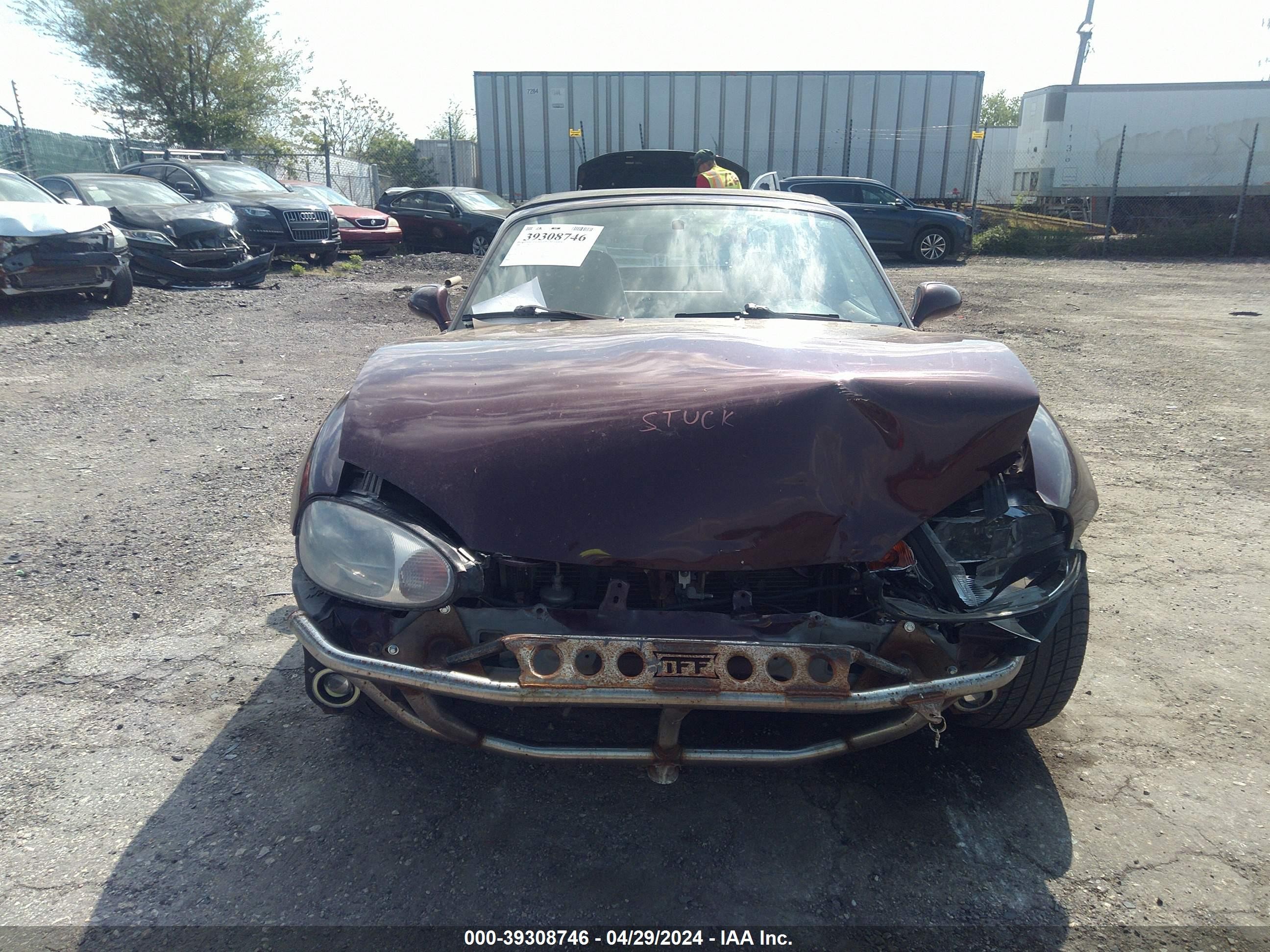 Photo 5 VIN: JM1NB353XY0146146 - MAZDA MX-5 