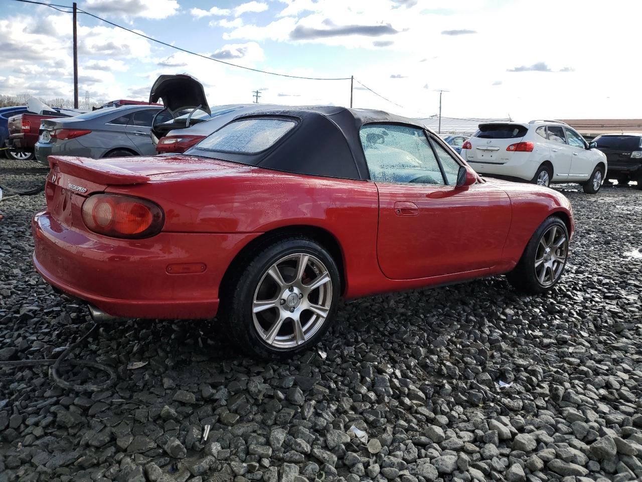 Photo 2 VIN: JM1NB354840405333 - MAZDA MX-5 