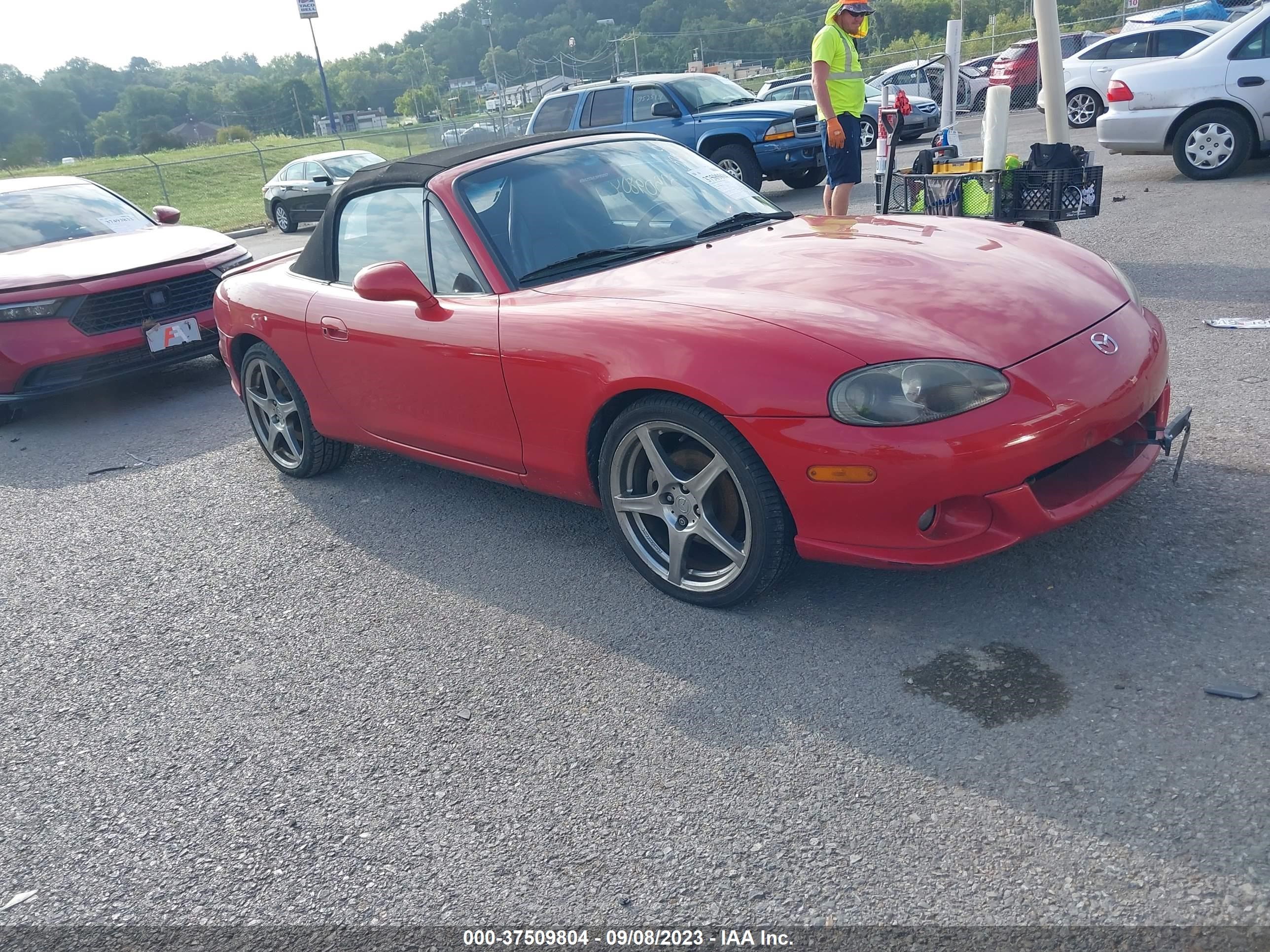 Photo 1 VIN: JM1NB354940407365 - MAZDA MX-5 