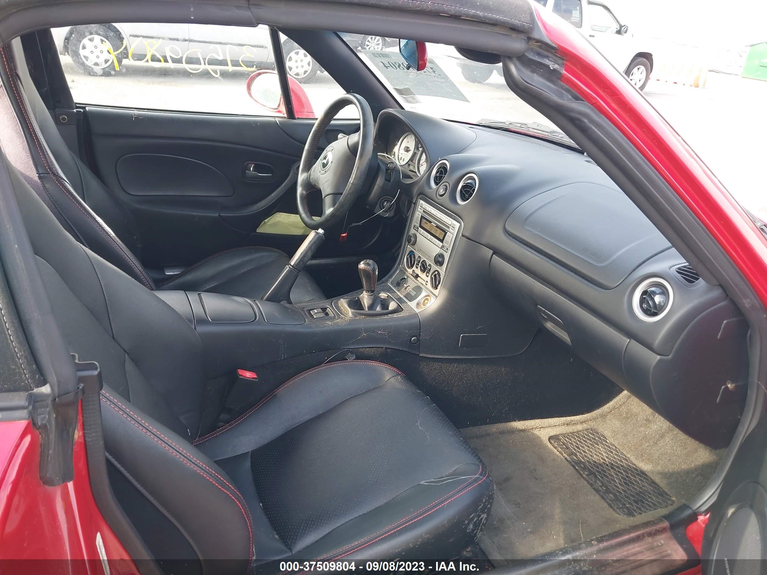 Photo 5 VIN: JM1NB354940407365 - MAZDA MX-5 