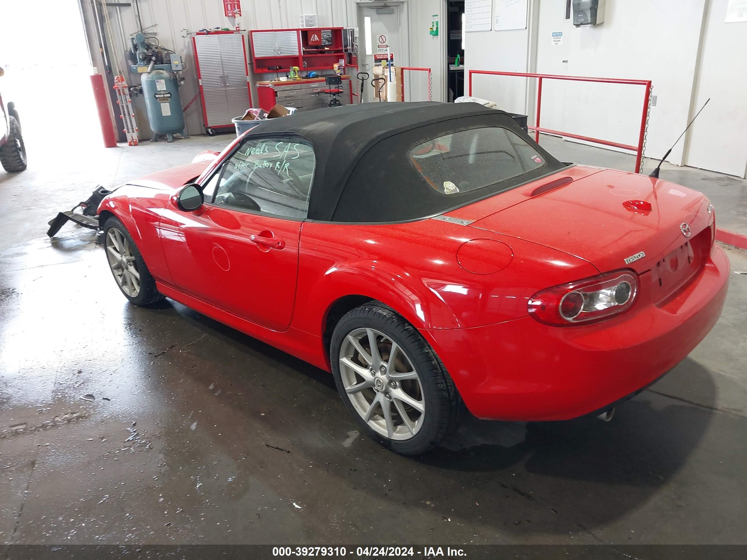 Photo 2 VIN: JM1NC25F090200749 - MAZDA MX-5 