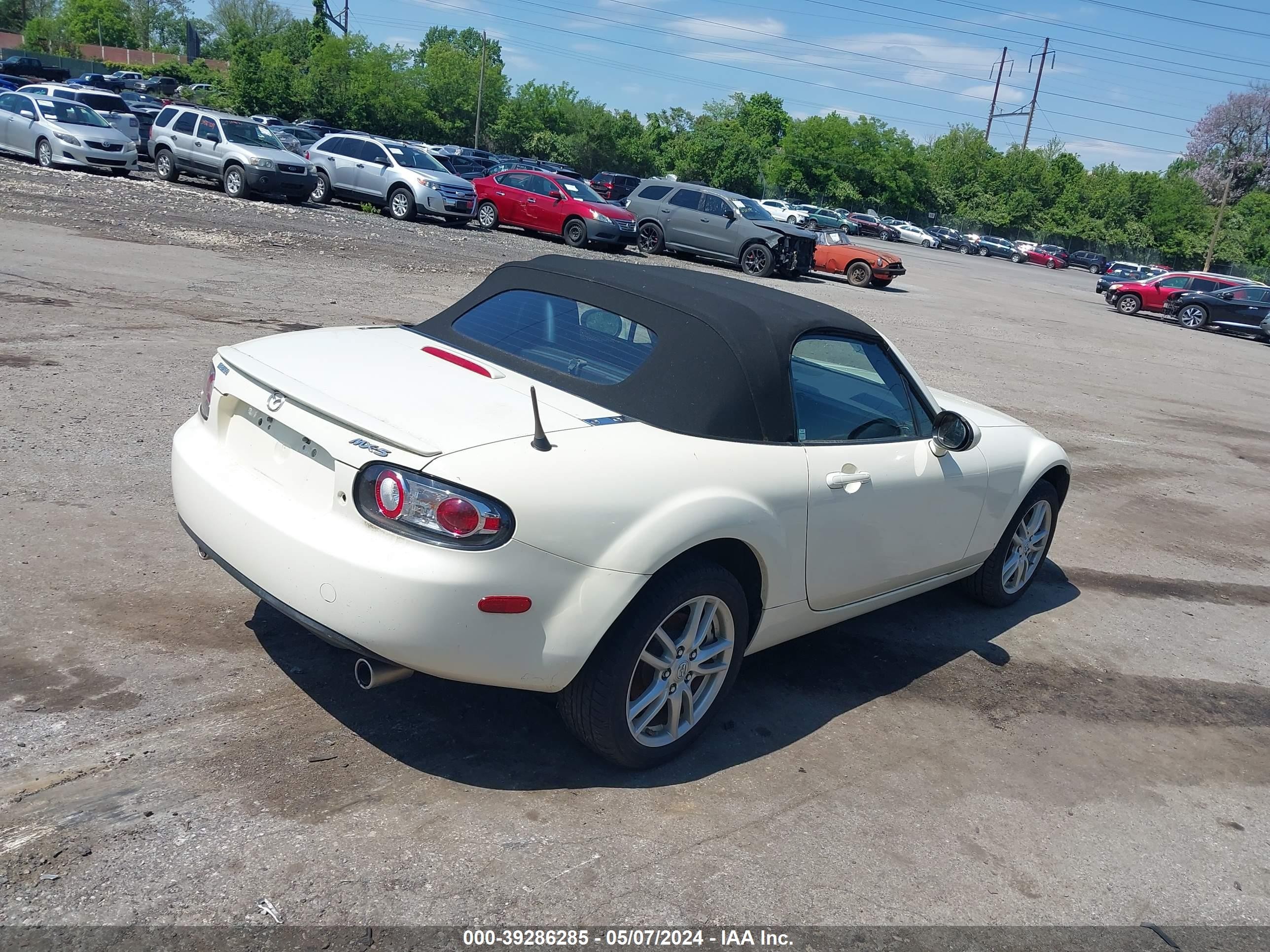 Photo 3 VIN: JM1NC25F160114295 - MAZDA MX-5 