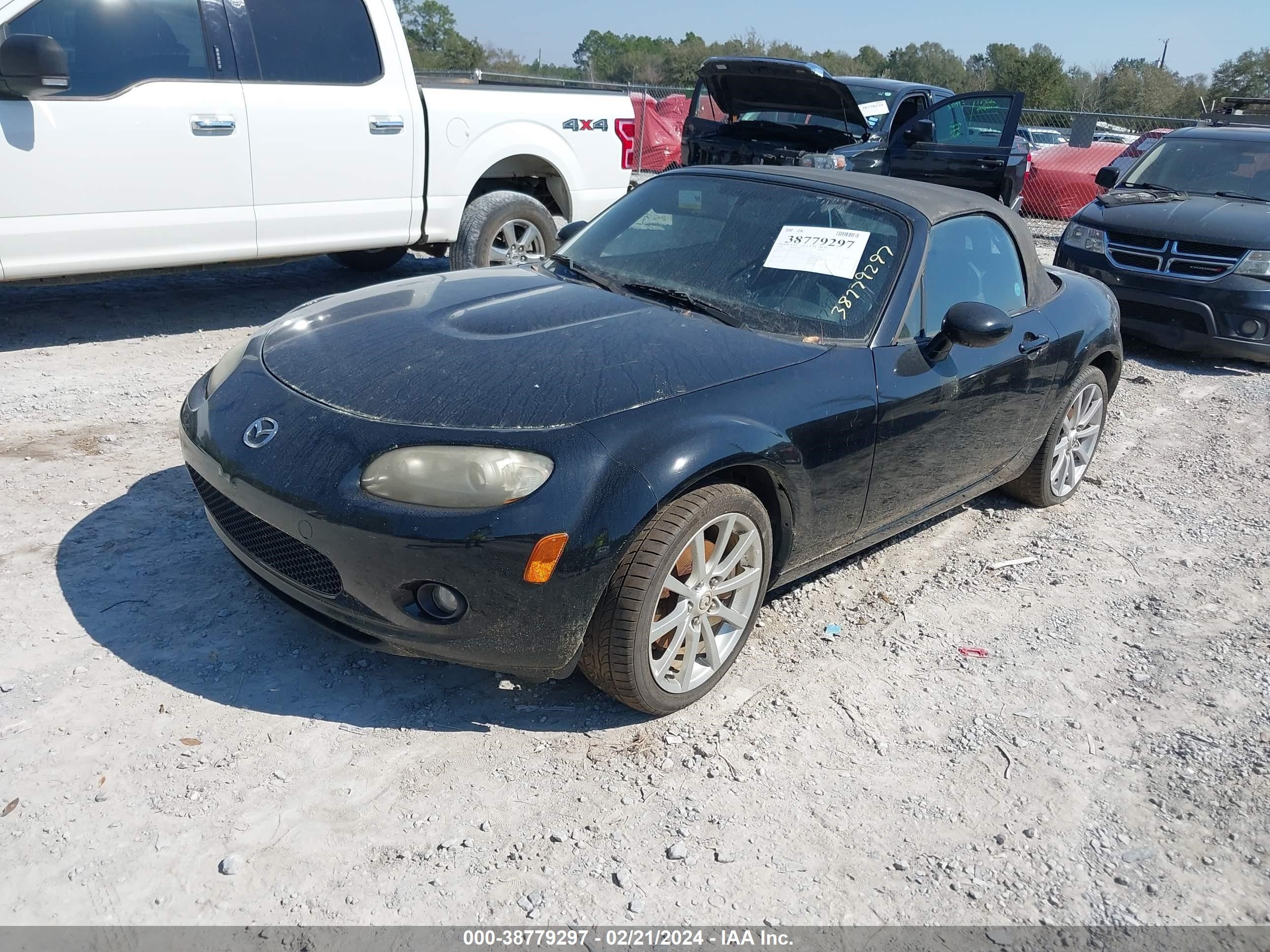 Photo 1 VIN: JM1NC25F160117049 - MAZDA MX-5 