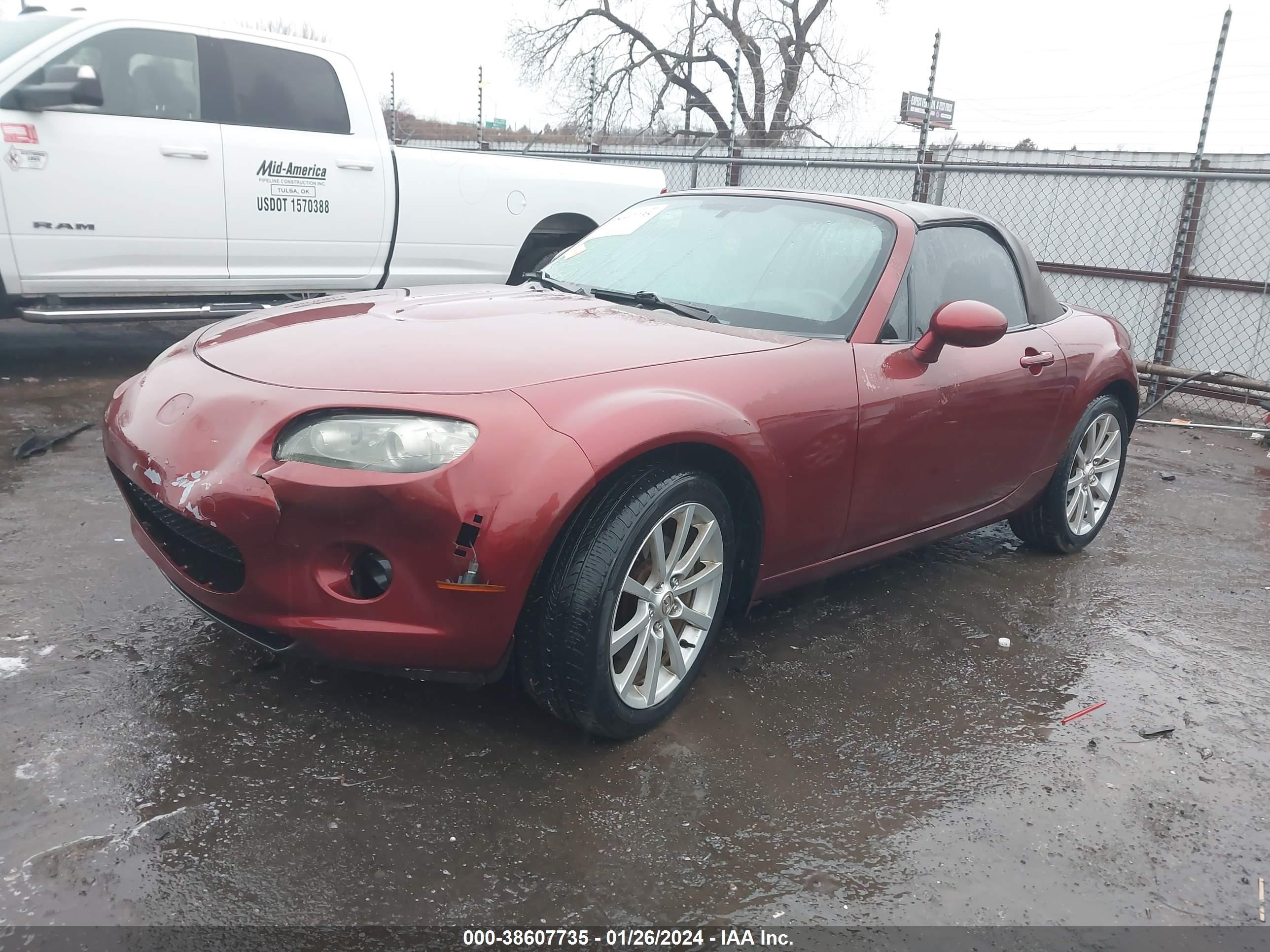 Photo 1 VIN: JM1NC25F360117568 - MAZDA MX-5 