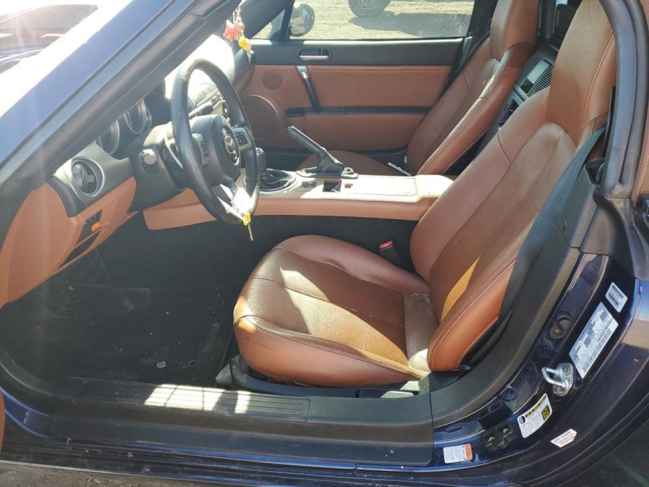 Photo 6 VIN: JM1NC25F470125017 - MAZDA MX-5 