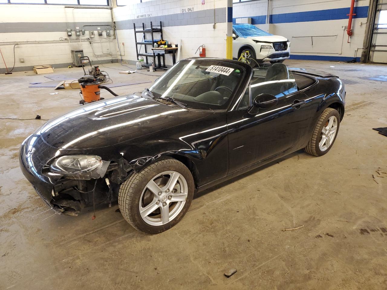 Photo 0 VIN: JM1NC25F560121797 - MAZDA MX-5 