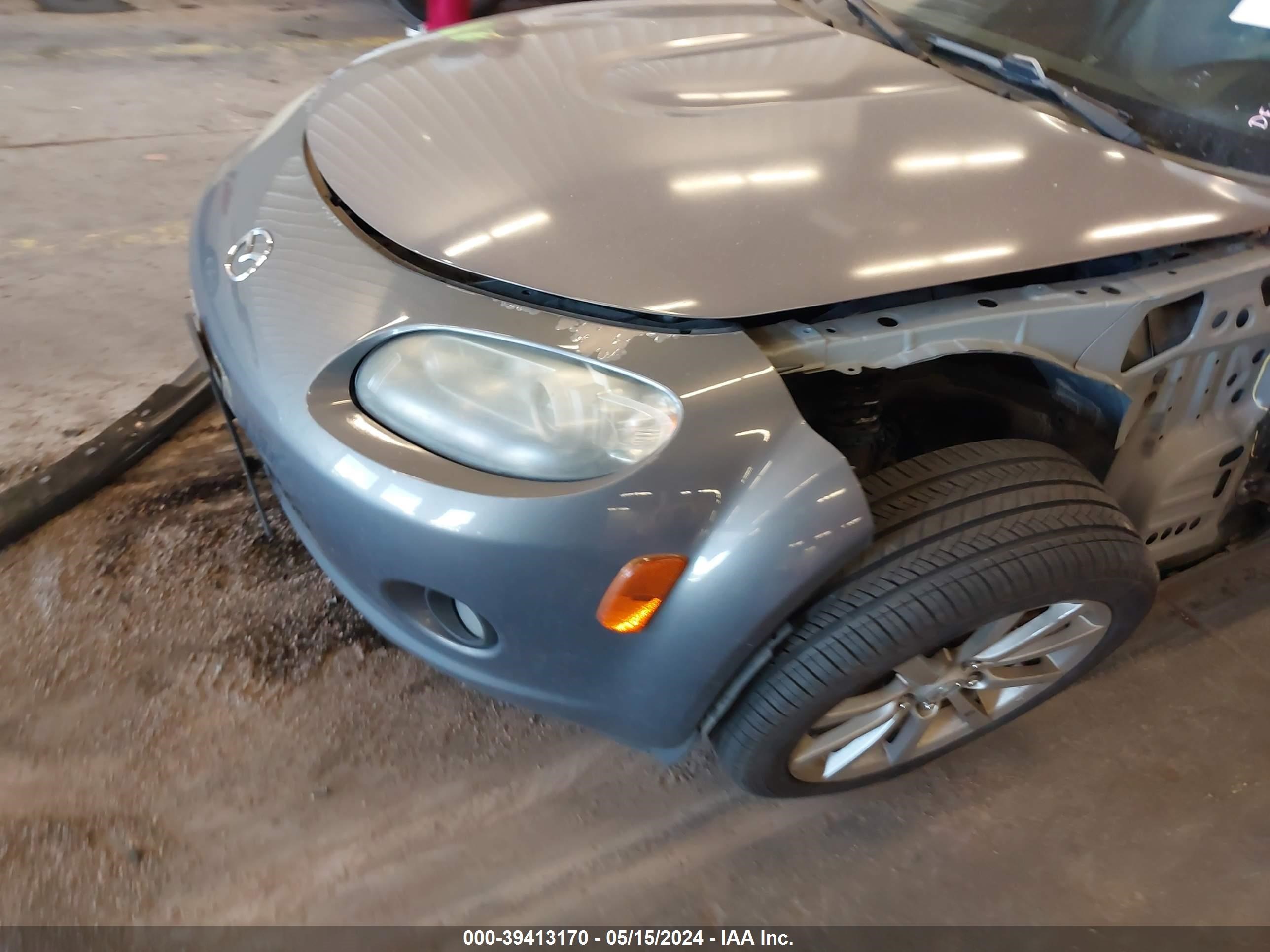 Photo 14 VIN: JM1NC25F660113756 - MAZDA MX-5 