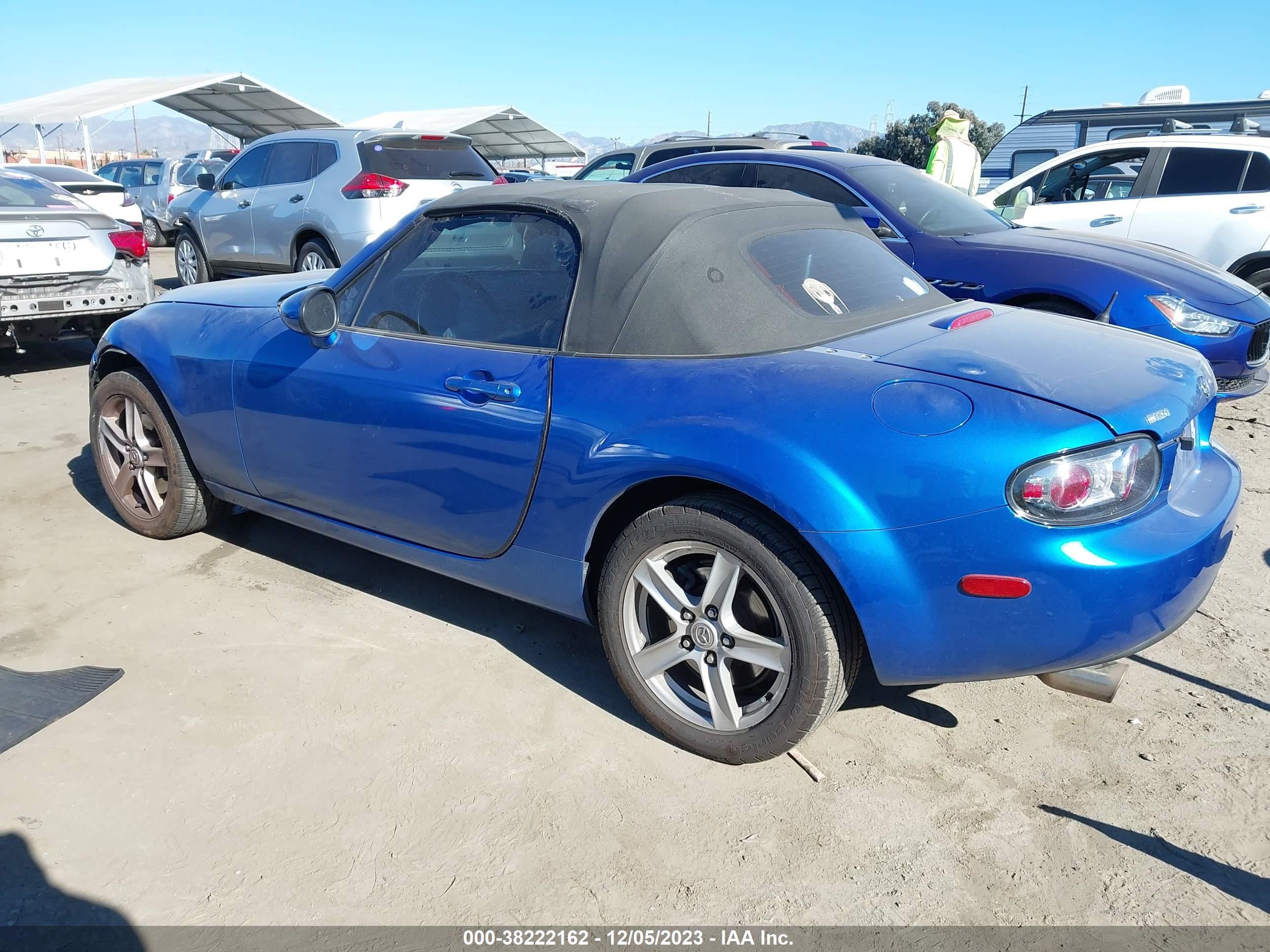 Photo 2 VIN: JM1NC25F960104467 - MAZDA MX-5 