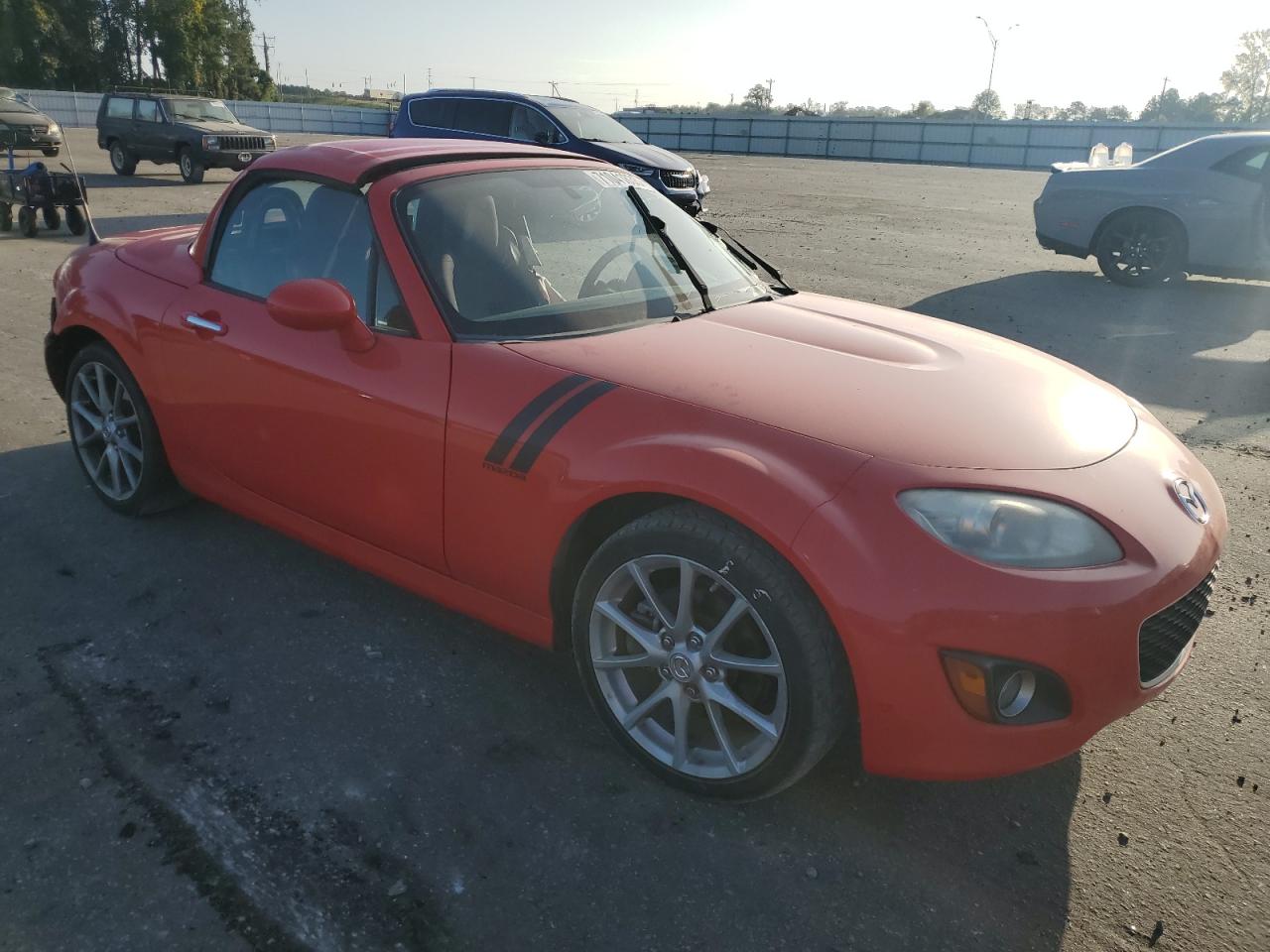 Photo 3 VIN: JM1NC26F290204431 - MAZDA MX-5 