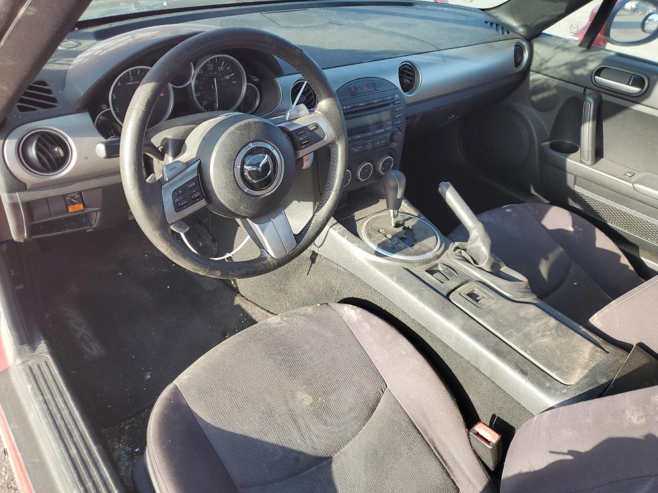 Photo 7 VIN: JM1NC26F290204431 - MAZDA MX-5 