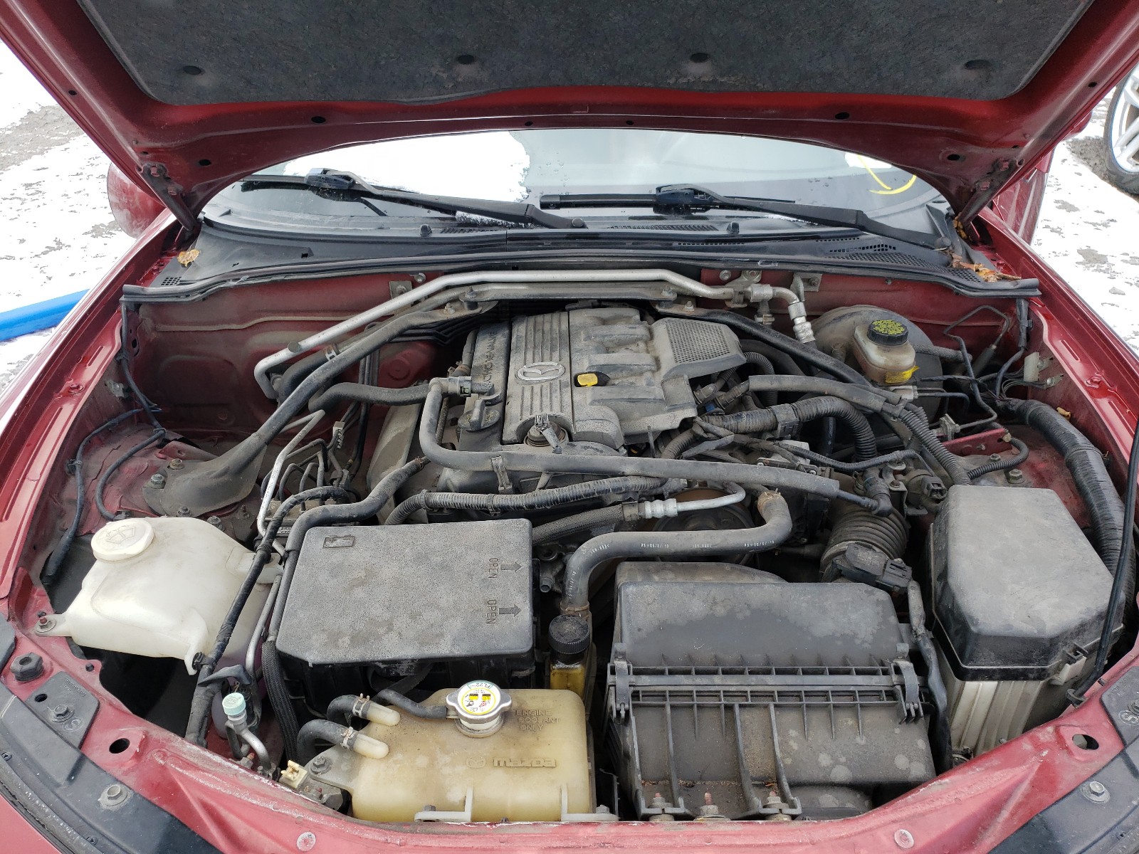 Photo 6 VIN: JM1NC26F670132677 - MAZDA MX-5 MIATA 