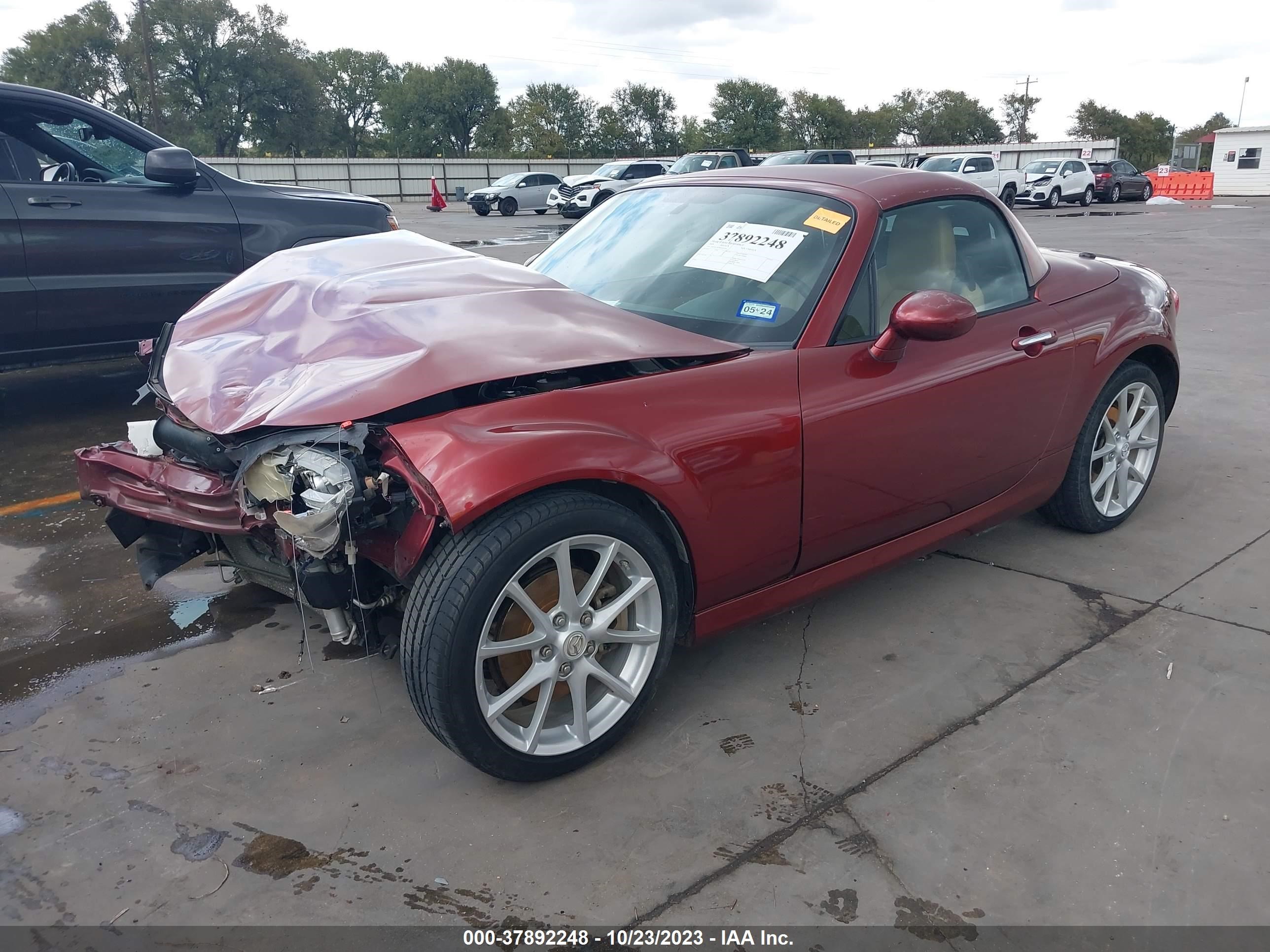 Photo 1 VIN: JM1NC26F890203350 - MAZDA MX-5 